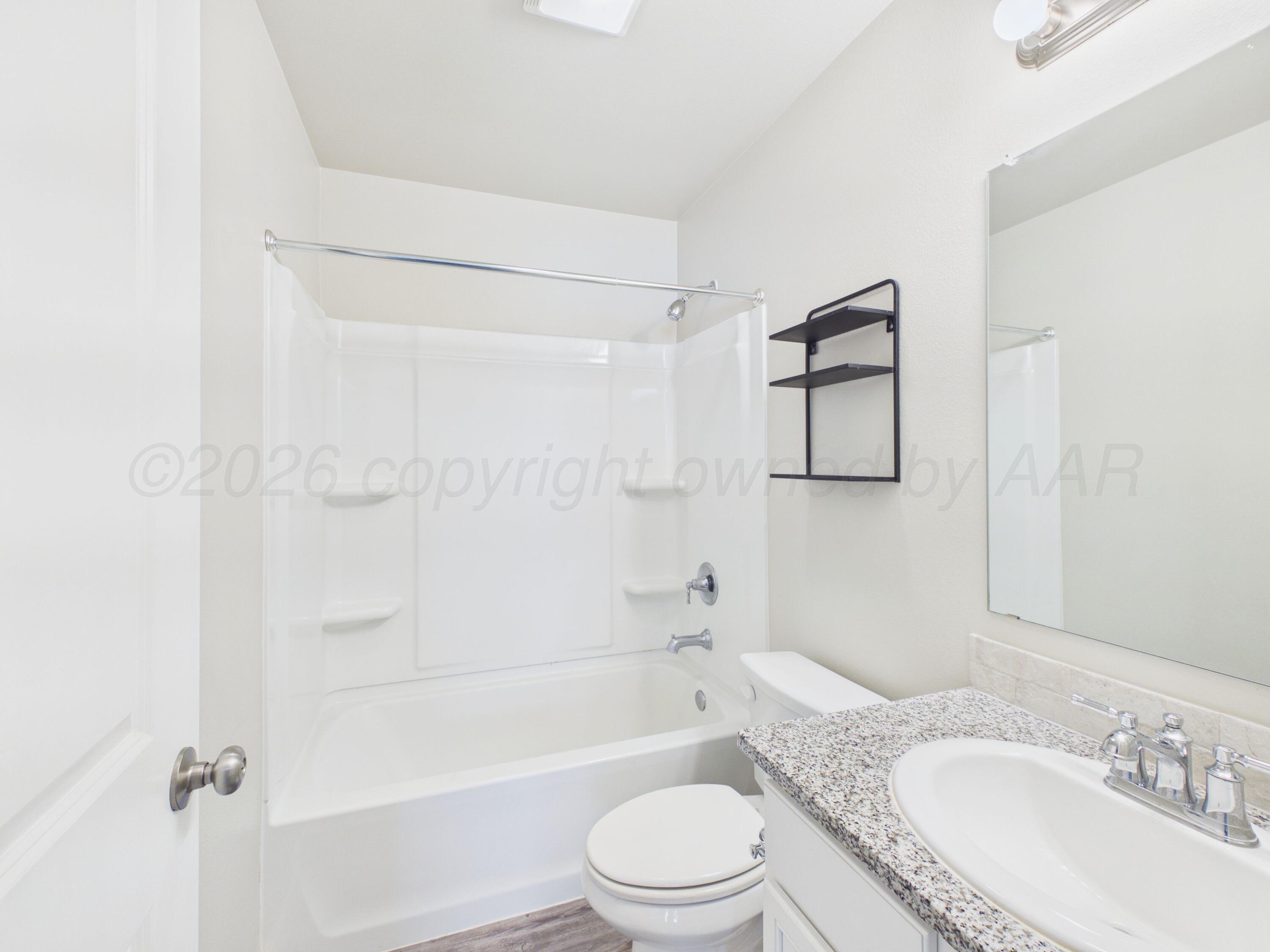4712 Hinson Street Property Photo 9