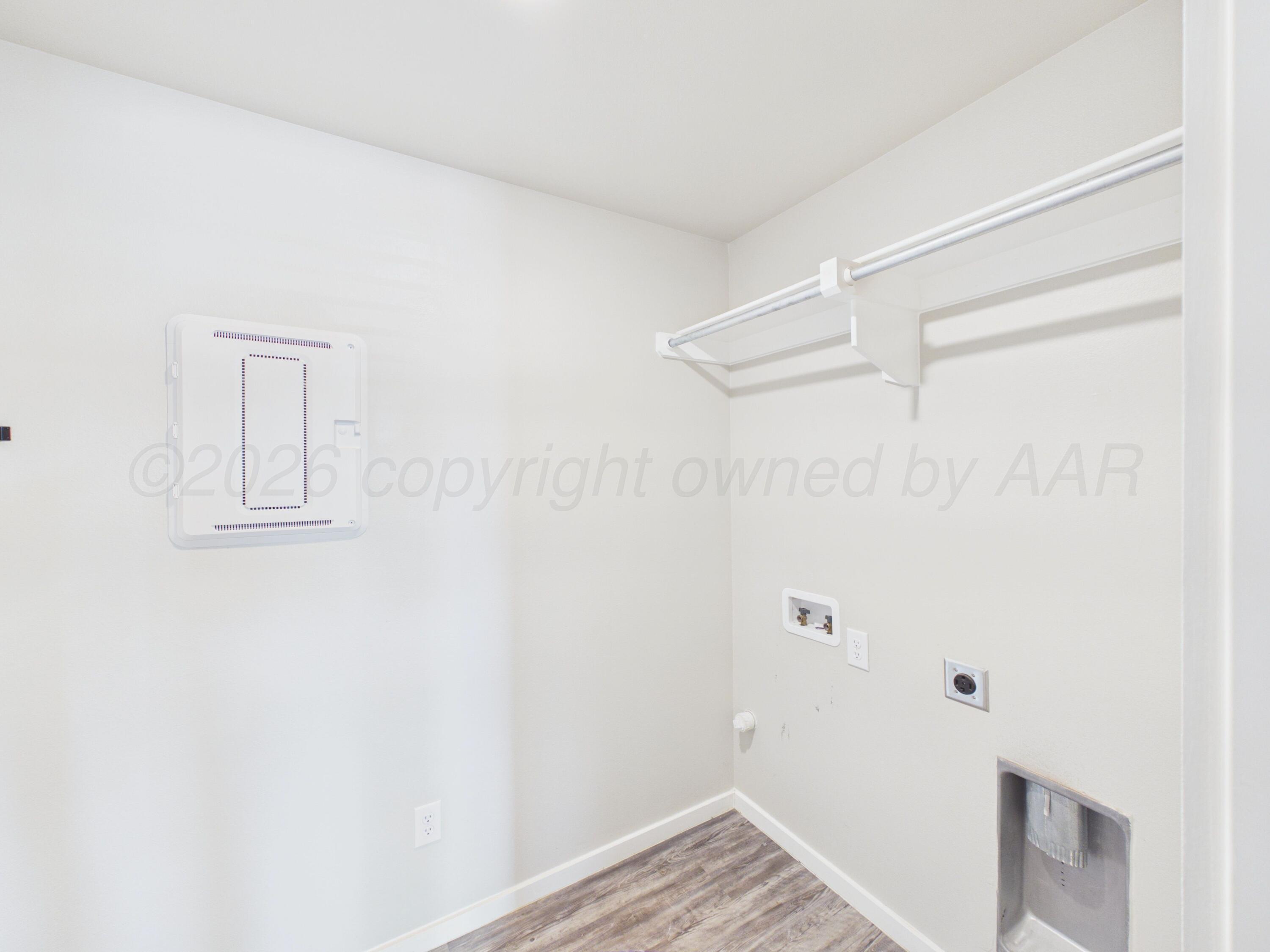 4712 Hinson Street Property Photo 21