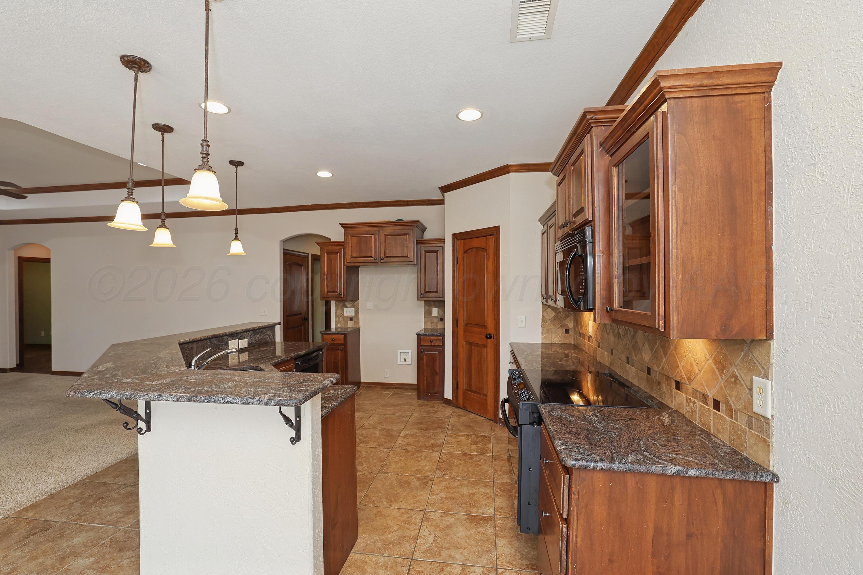 8503 Hamilton Drive Property Photo 7