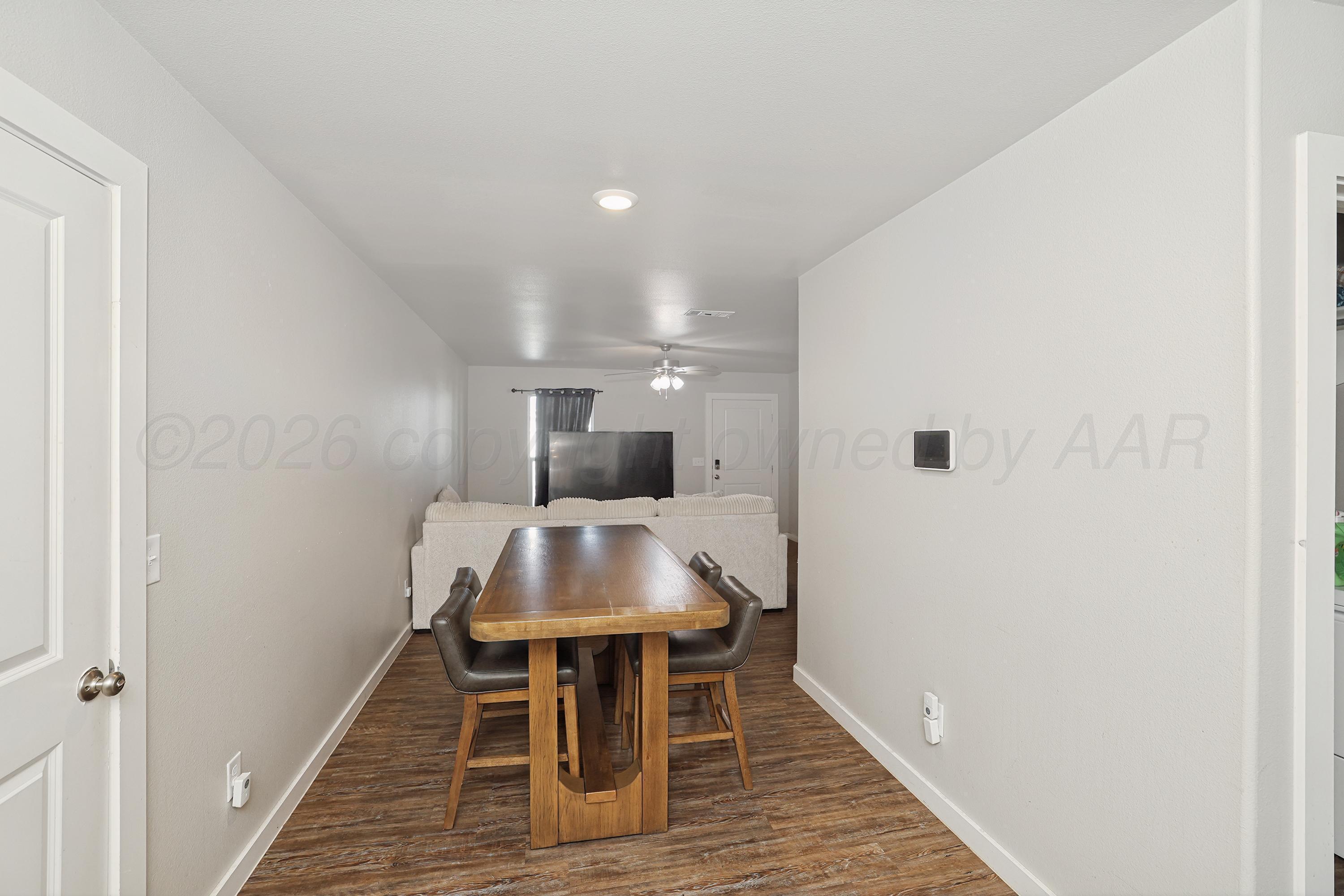 4905 Locker Street Property Photo 4