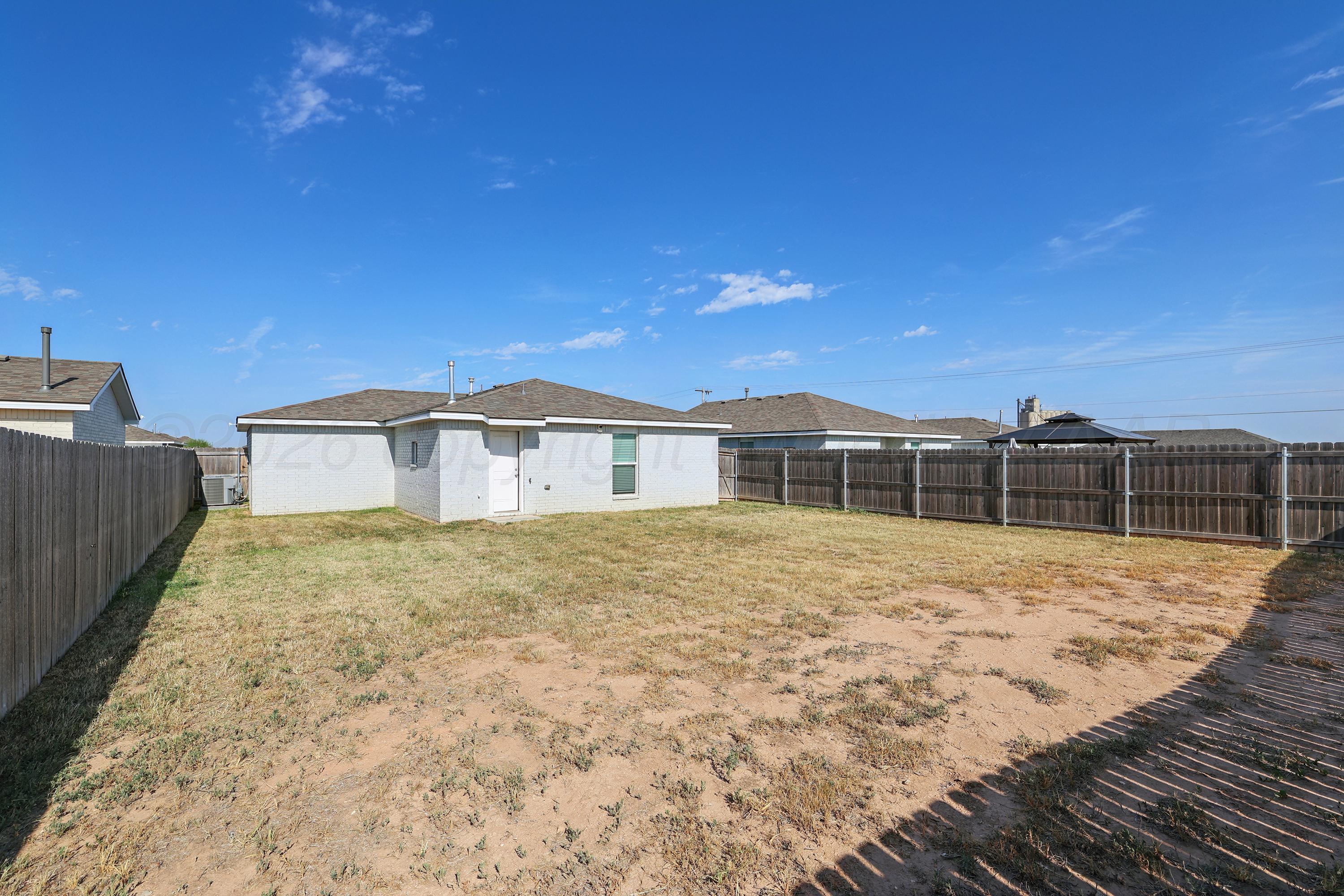 4905 Locker Street Property Photo 14