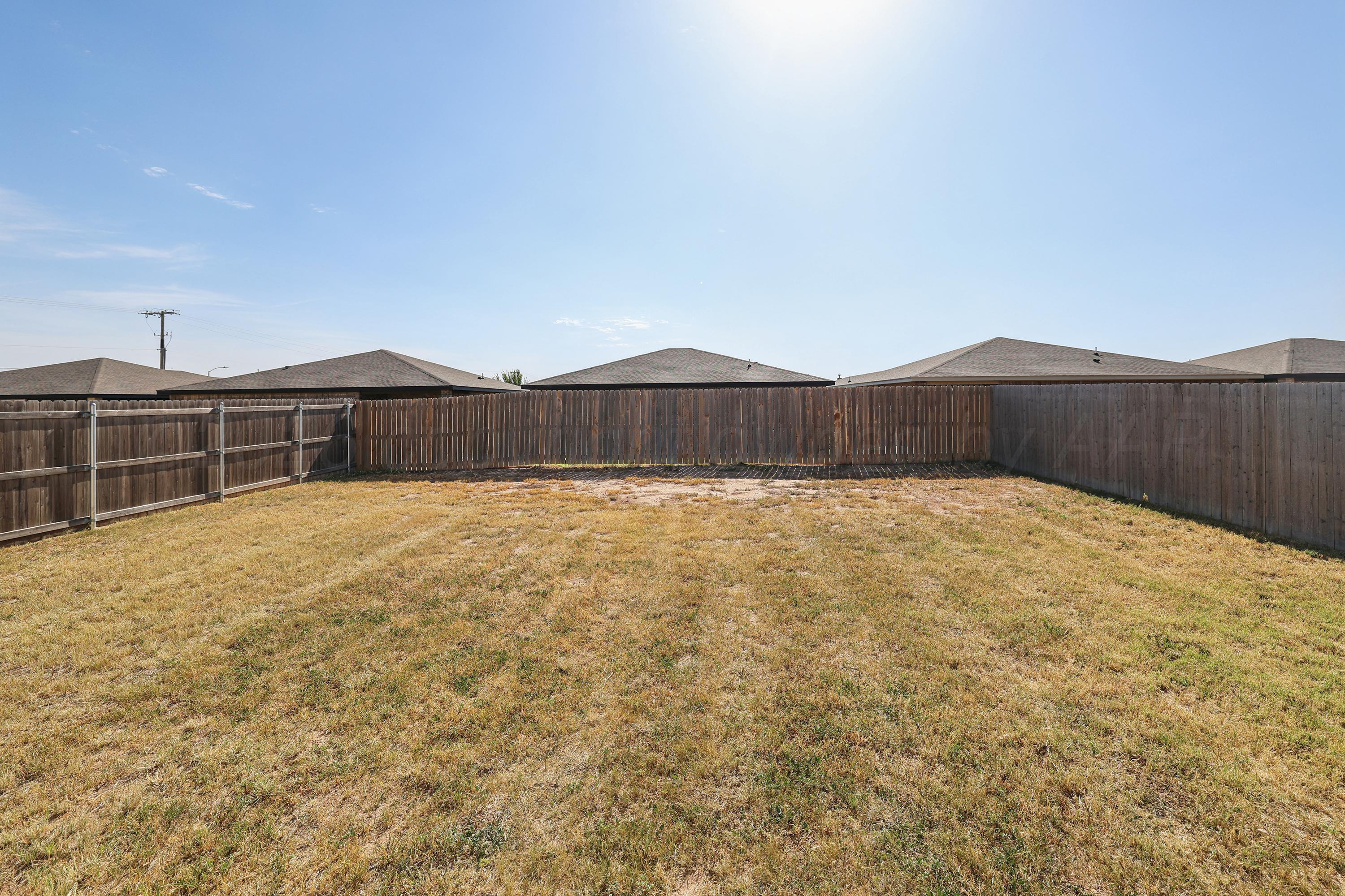 4905 Locker Street Property Photo 15
