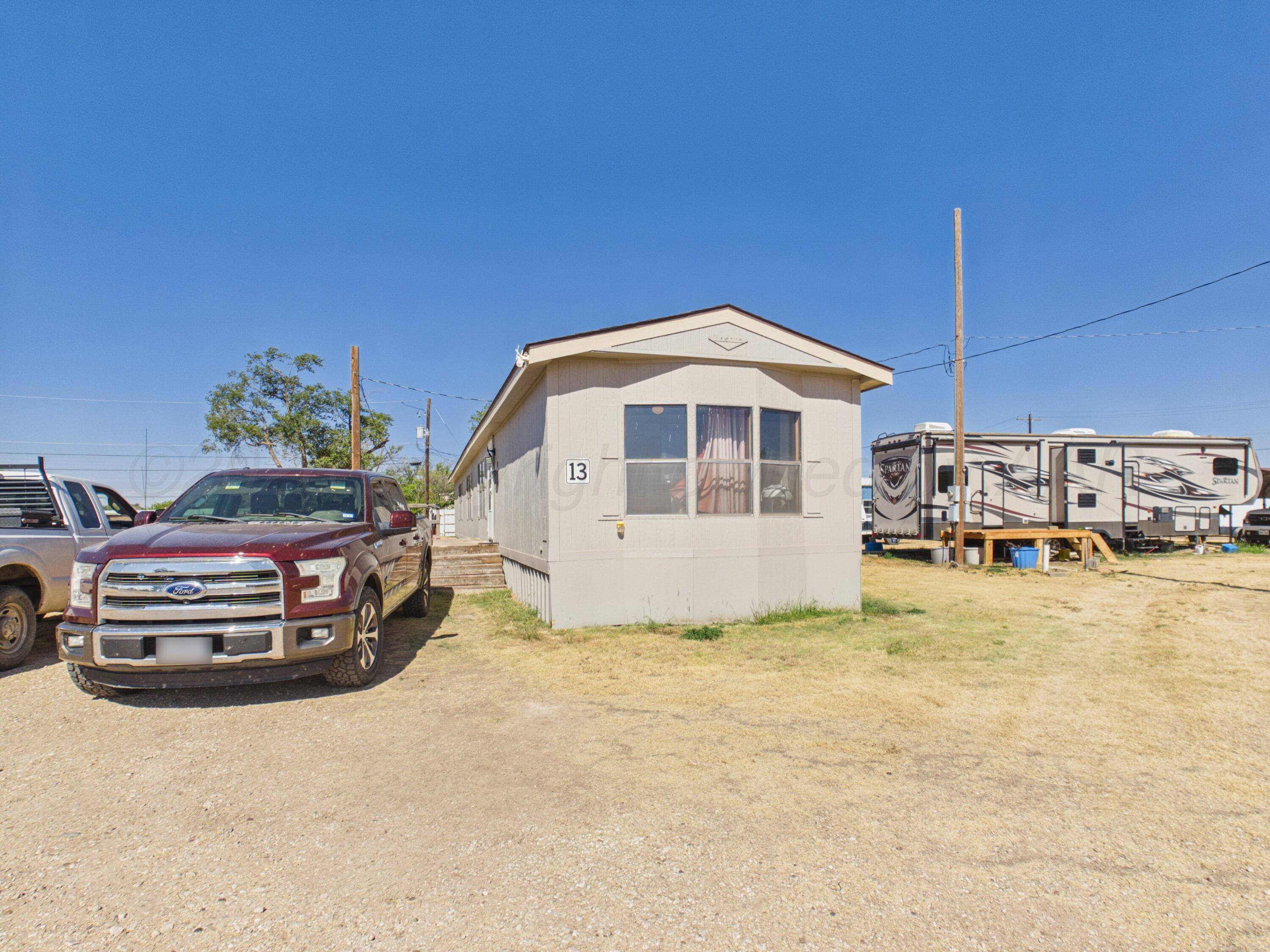 801 N Hale Avenue Property Photo 25
