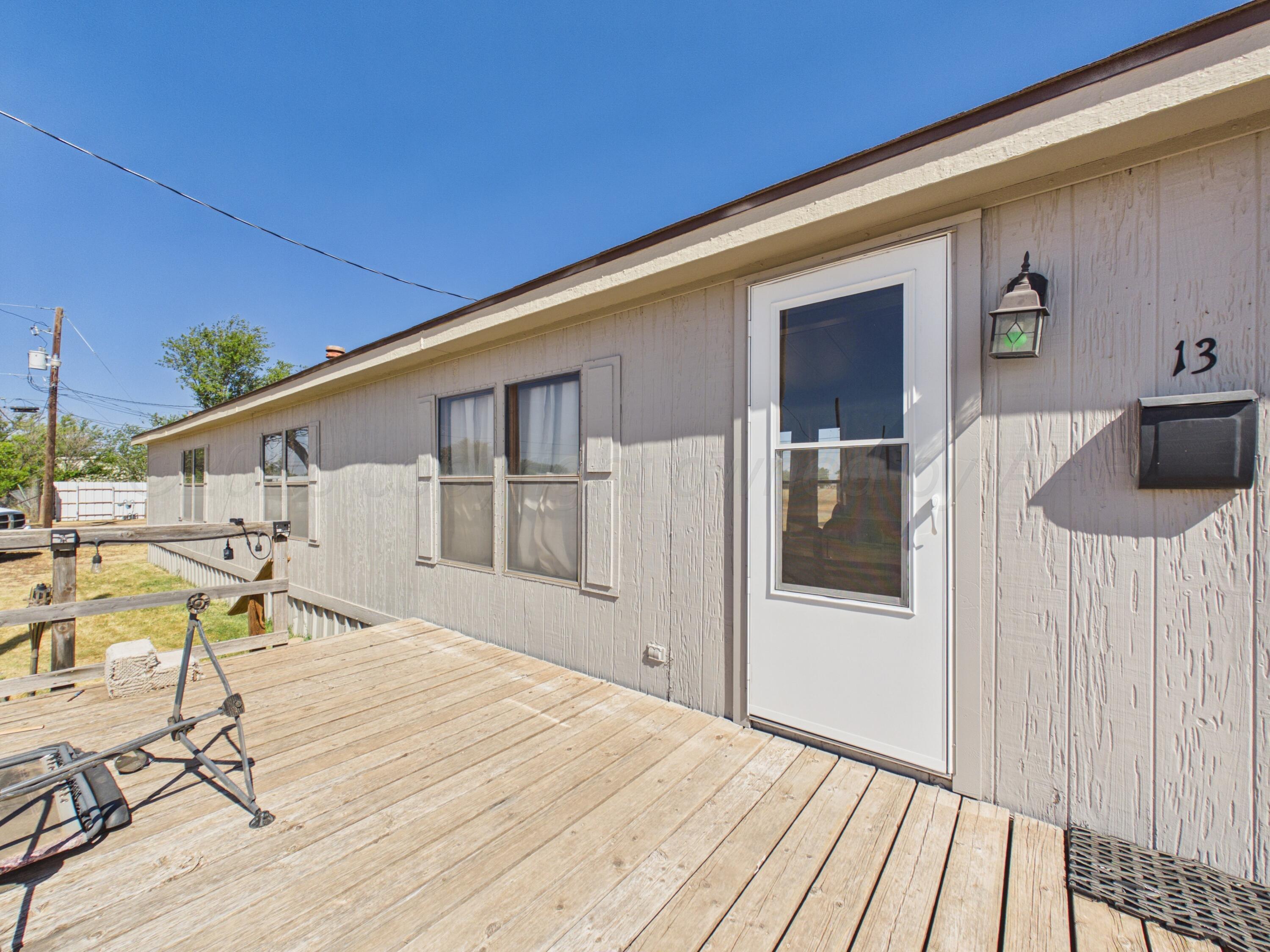 801 N Hale Avenue Property Photo 29