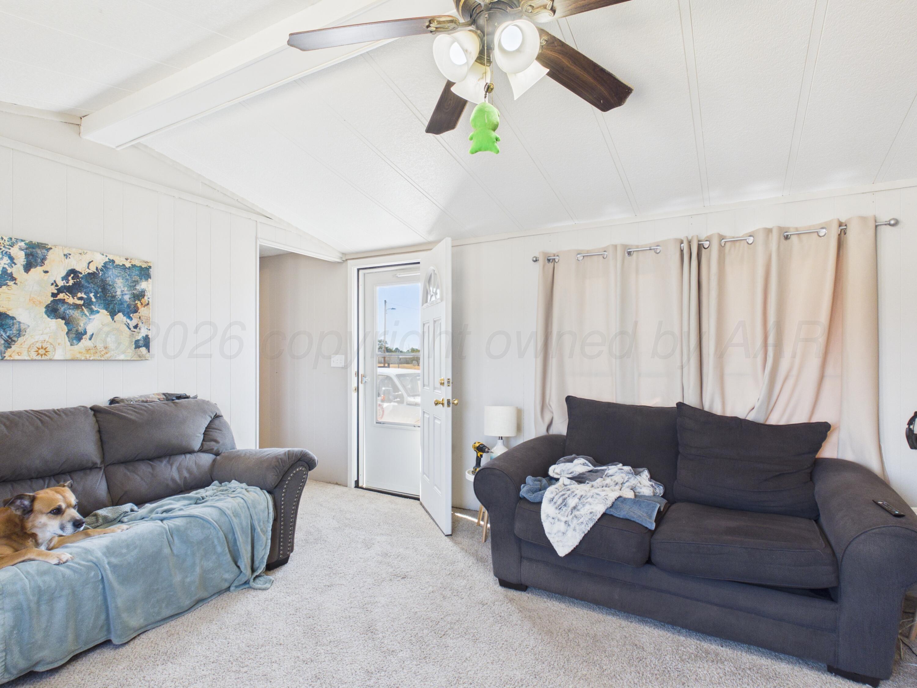 801 N Hale Avenue Property Photo 33