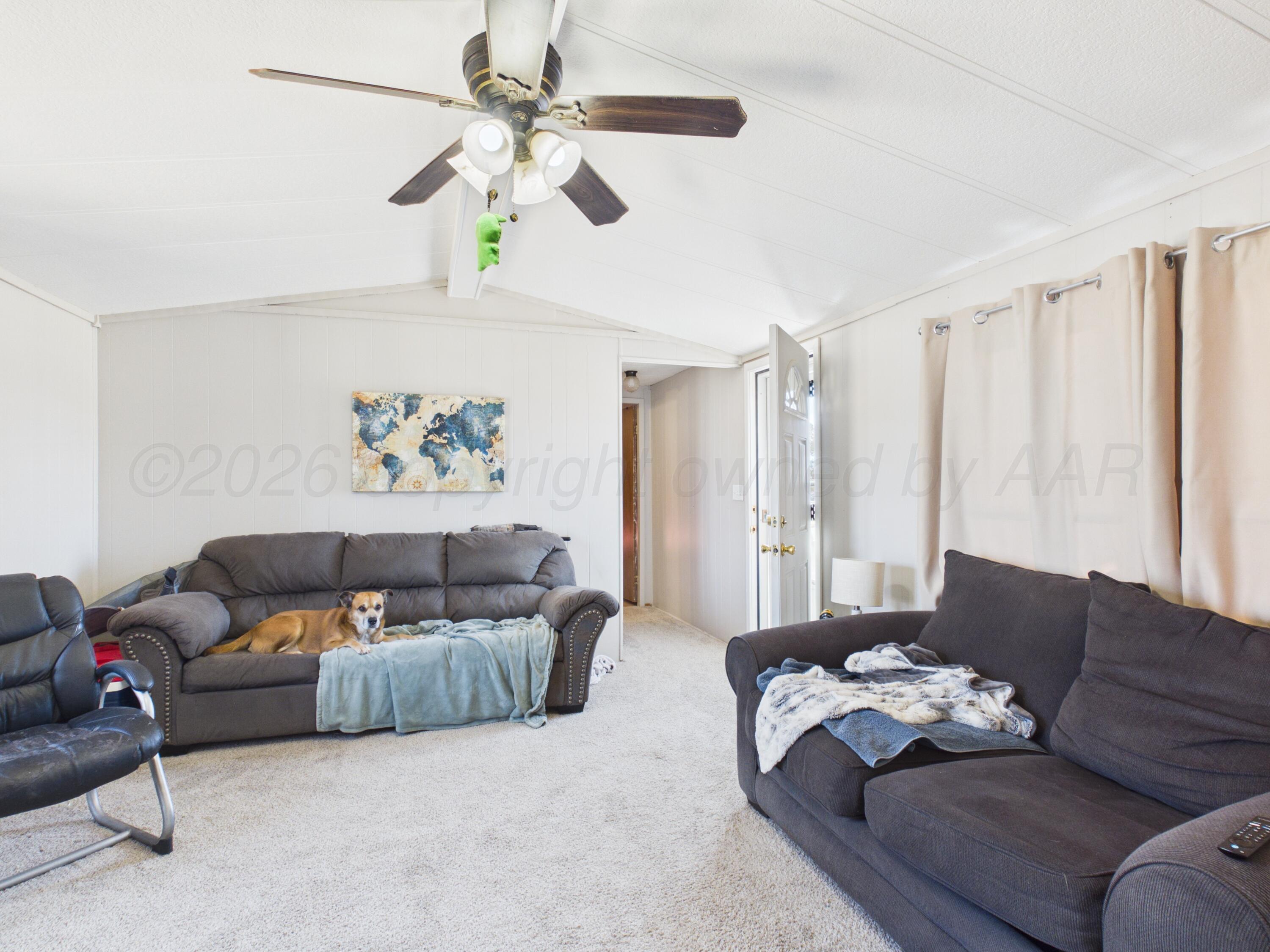 801 N Hale Avenue Property Photo 34