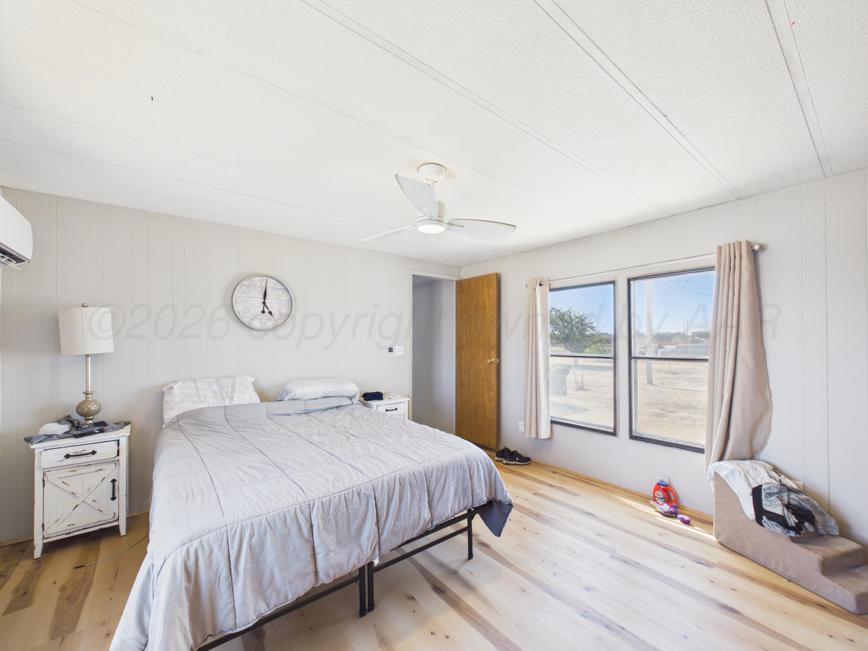 801 N Hale Avenue Property Photo 44