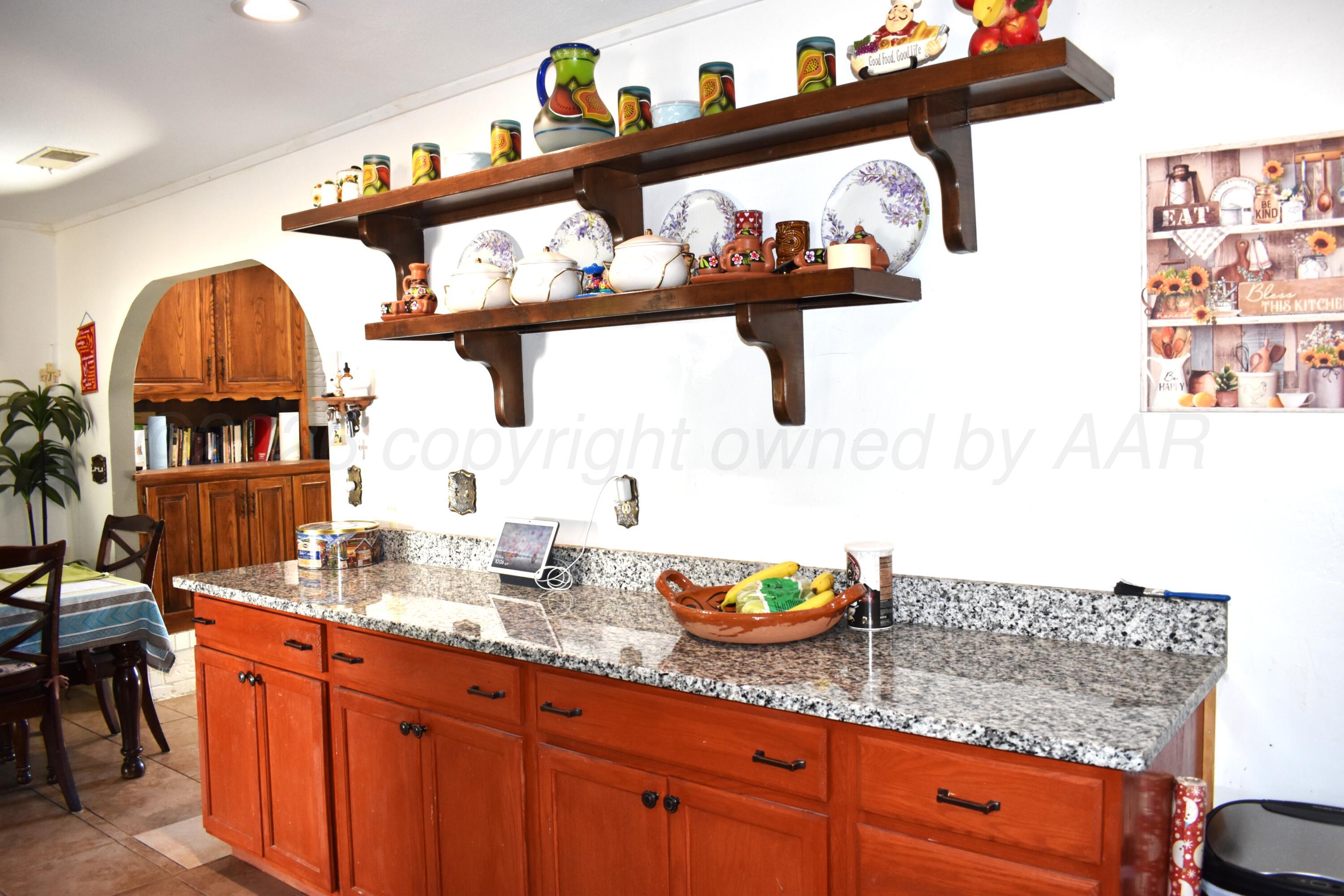519 Willow Avenue Property Photo 7