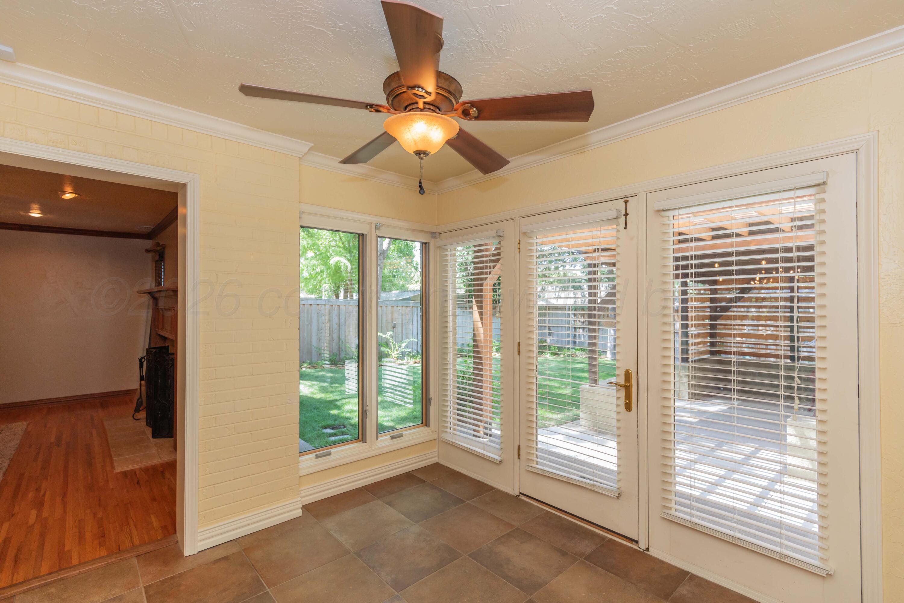 2612 Parker Street Property Photo 43
