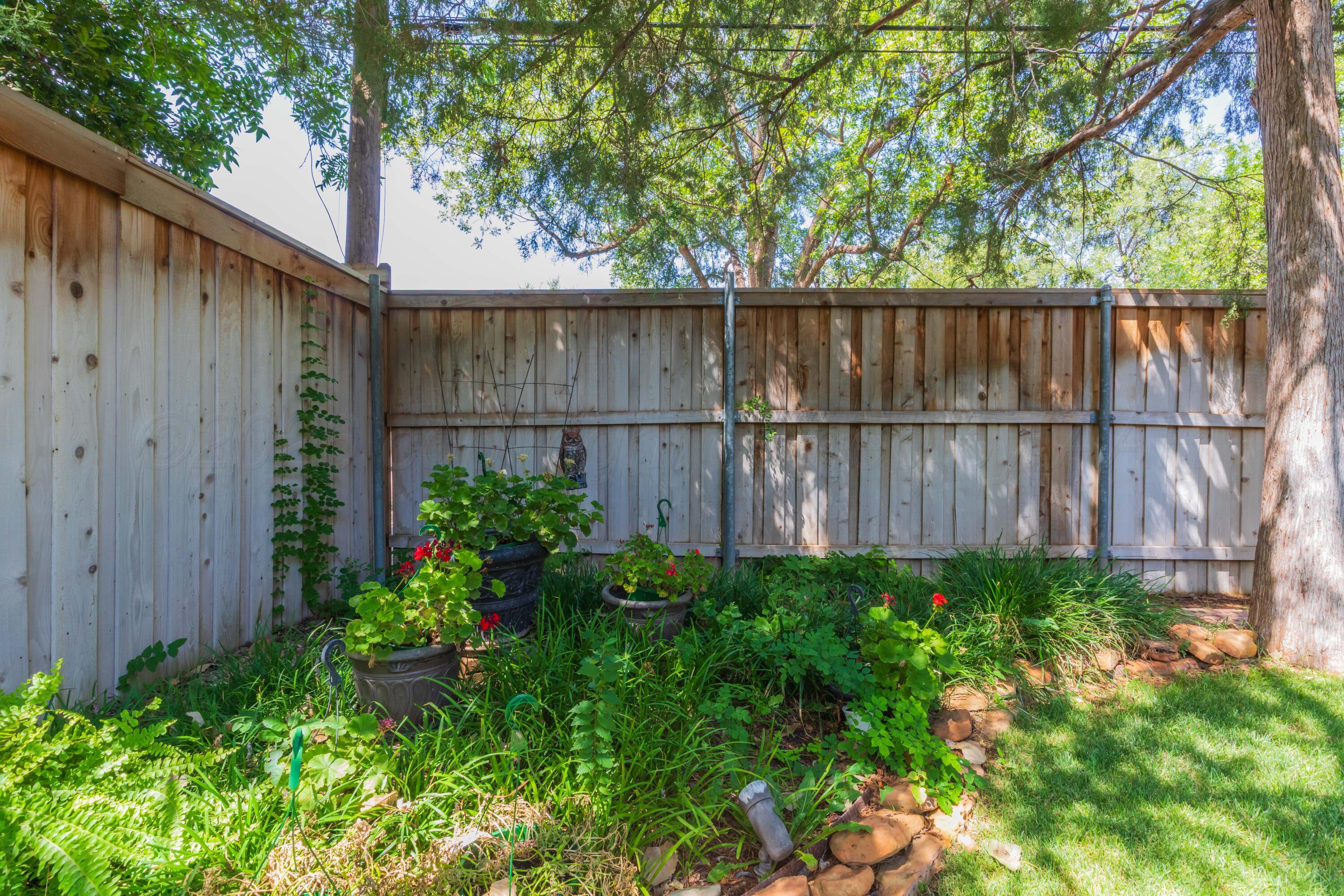 2612 Parker Street Property Photo 52