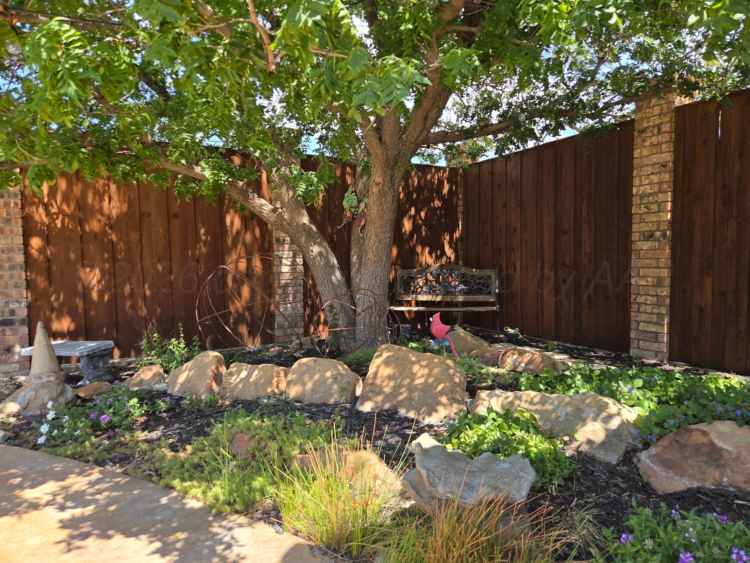 2305 S Elm Street Property Photo 38