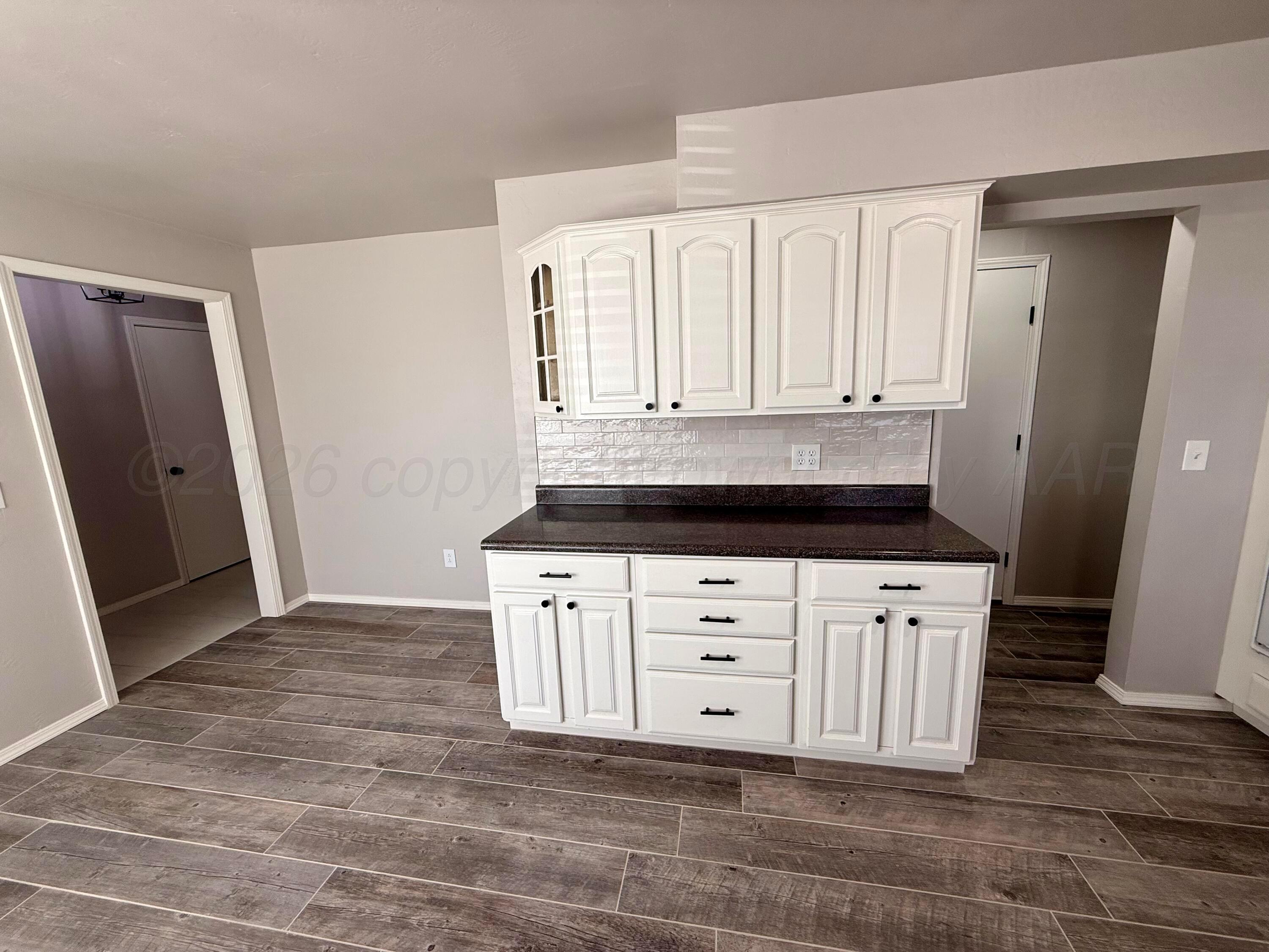 1020 Trinchera Drive Property Photo 6