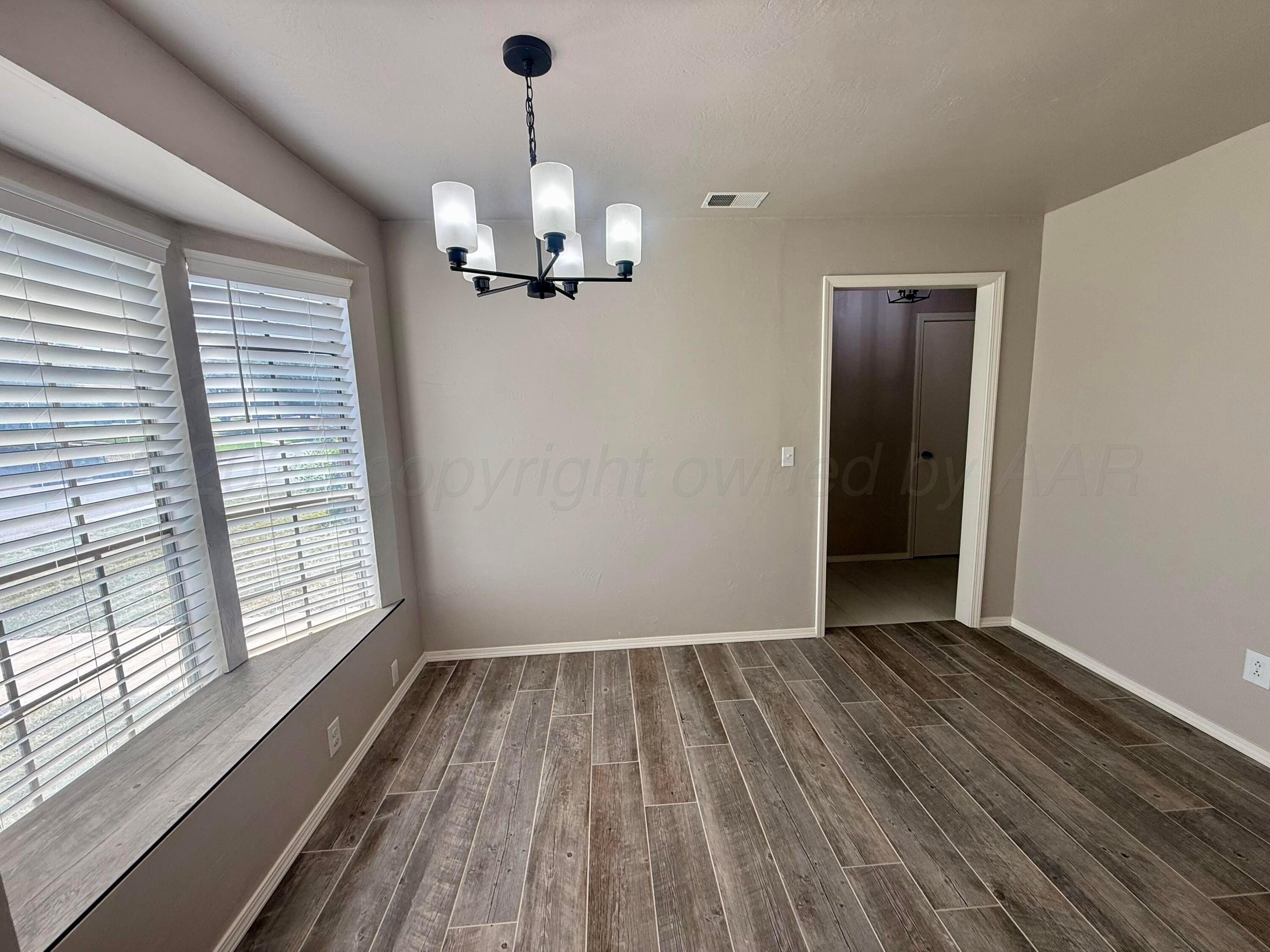 1020 Trinchera Drive Property Photo 7