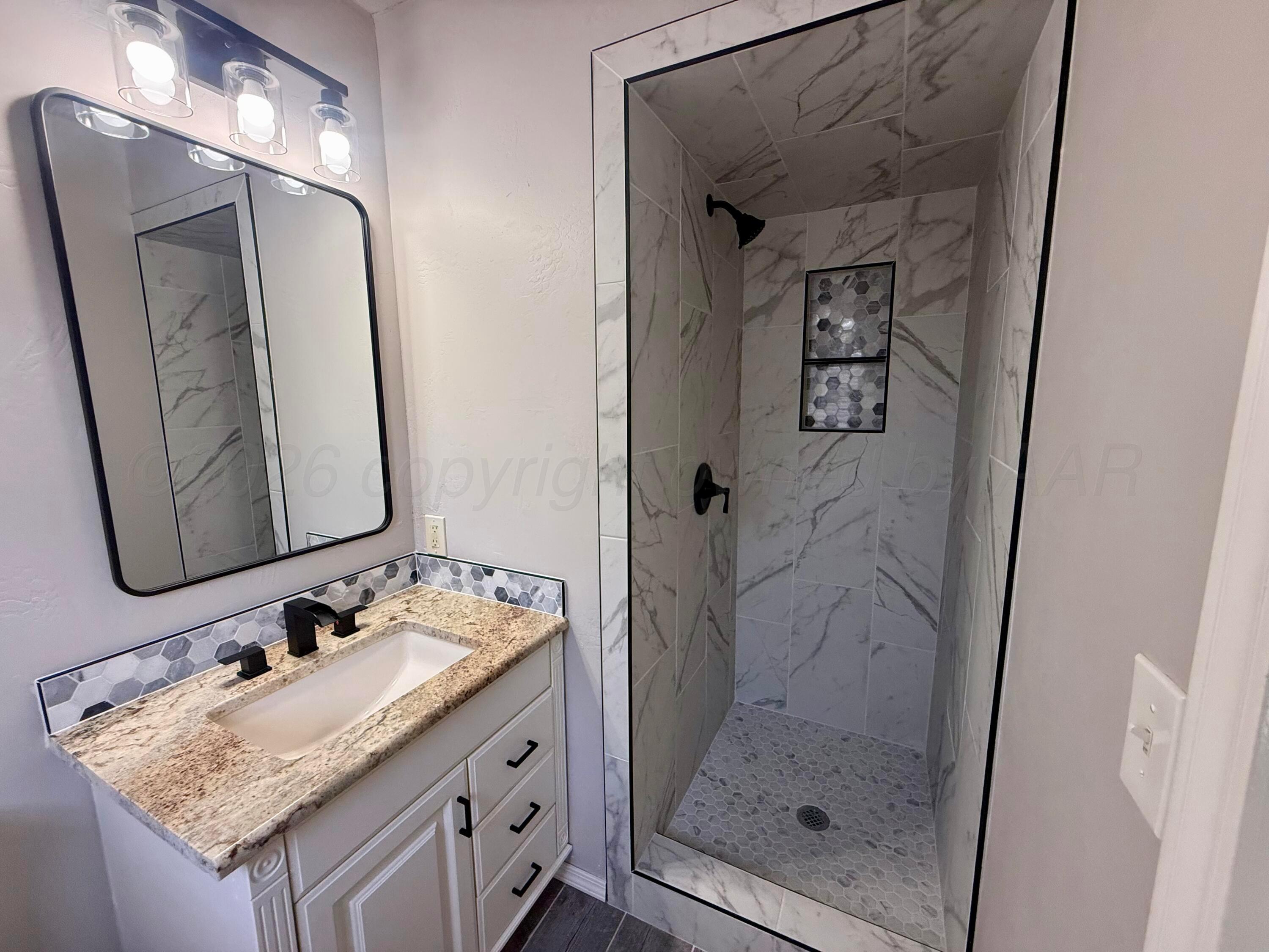 1020 Trinchera Drive Property Photo 14