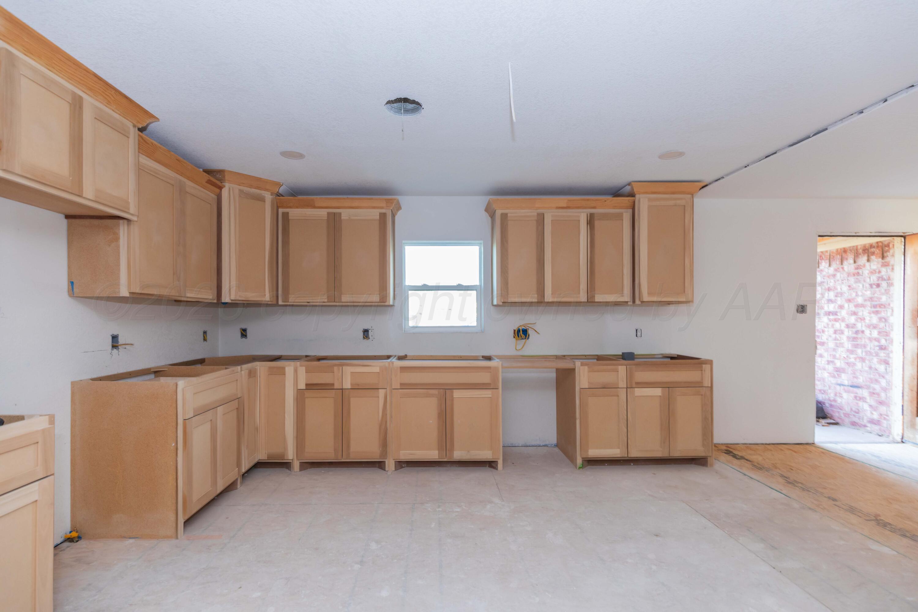813 Steele Street Property Photo 4