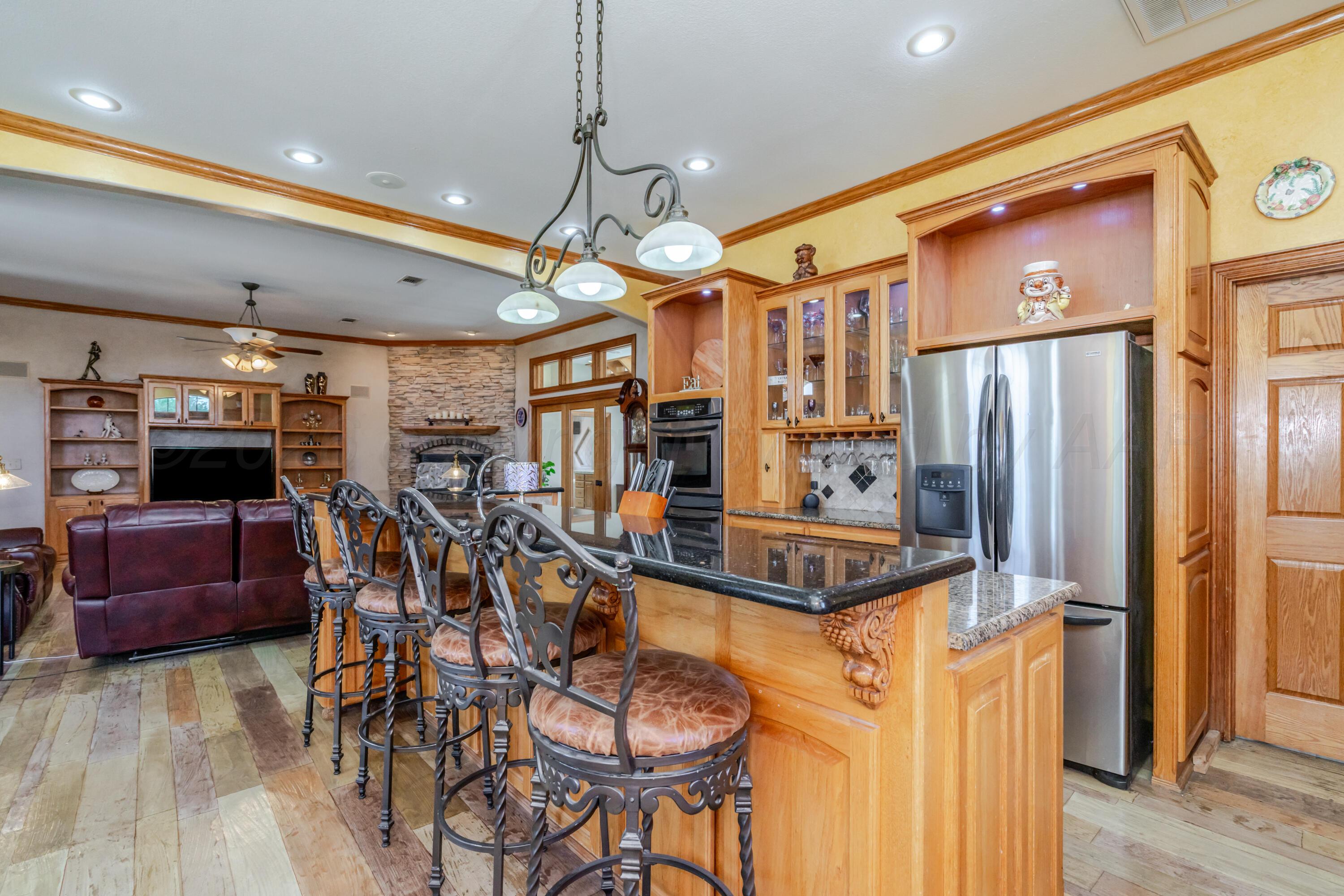 33 Canyon Rim Drive Property Photo 12