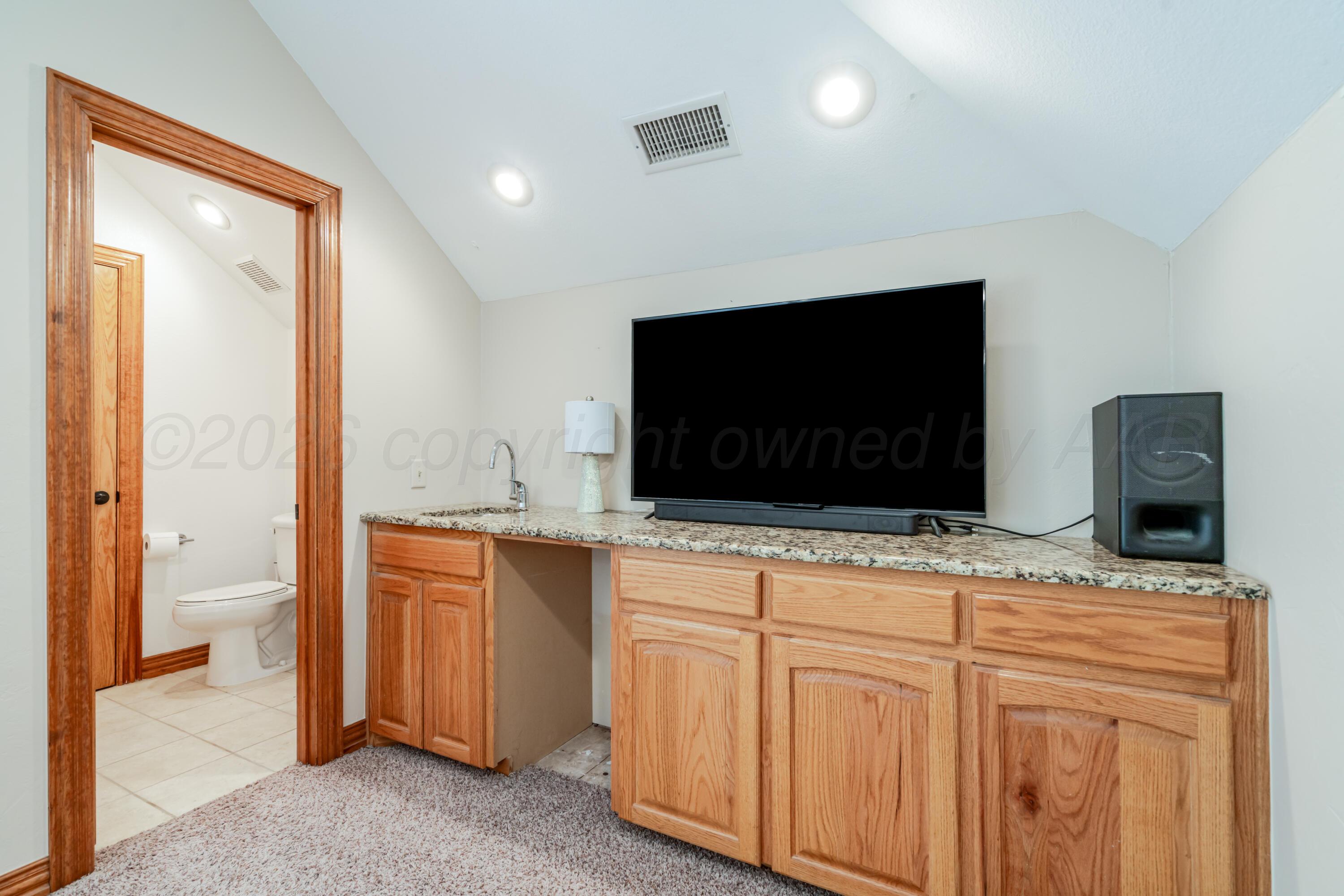 33 Canyon Rim Drive Property Photo 40