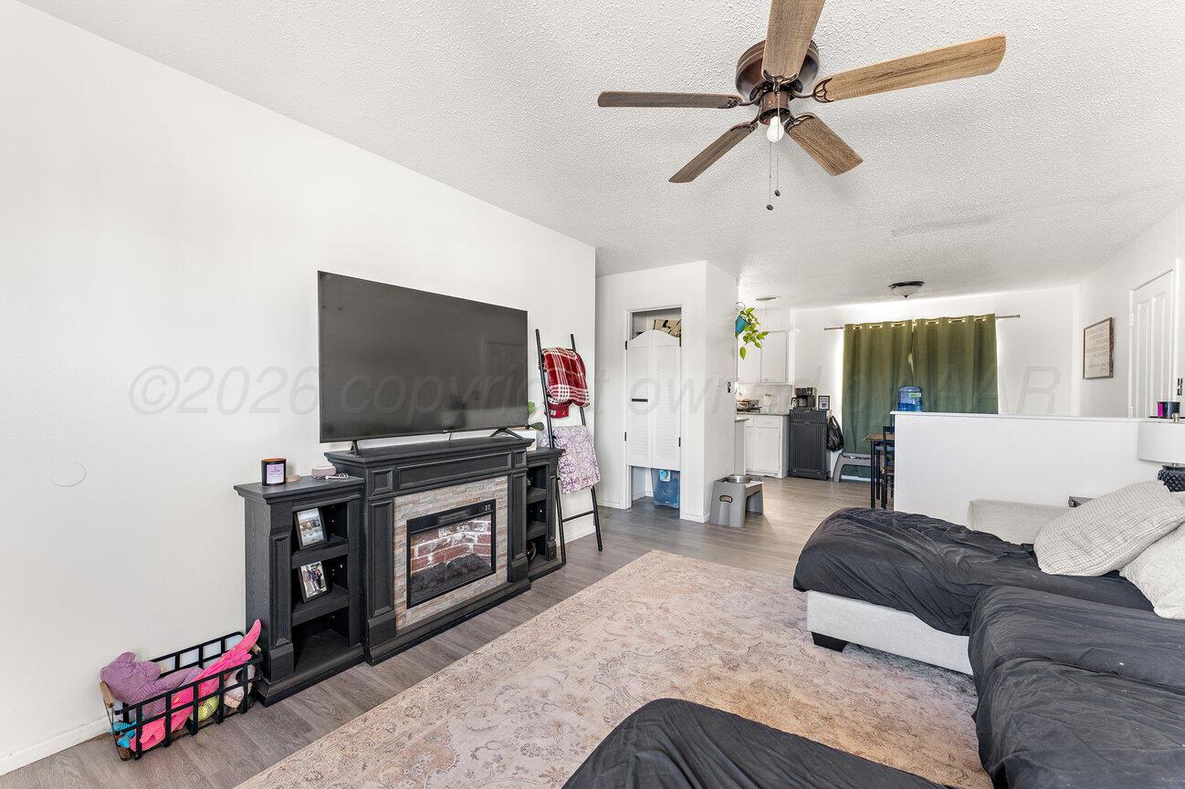 1010 5th Street Property Photo 6