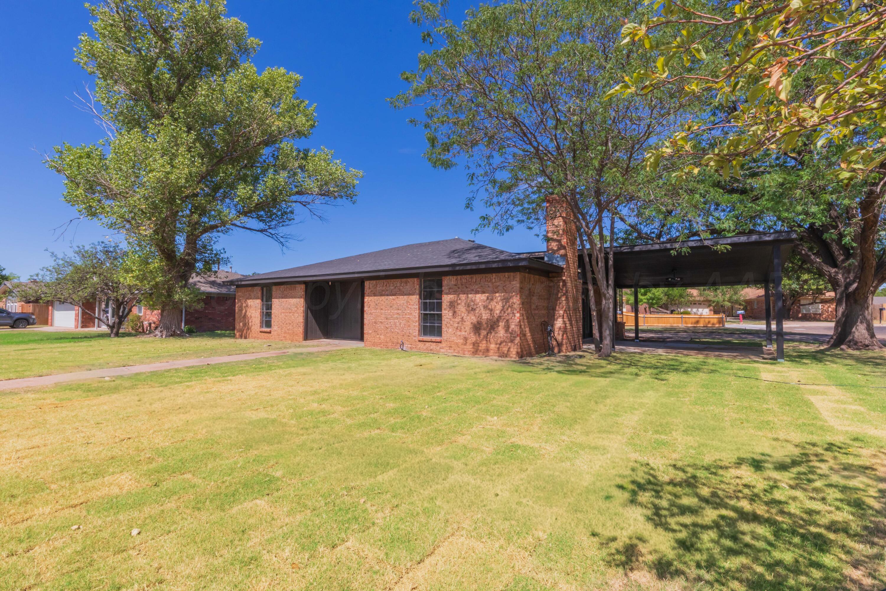 4407 Kingston Road Property Photo 2
