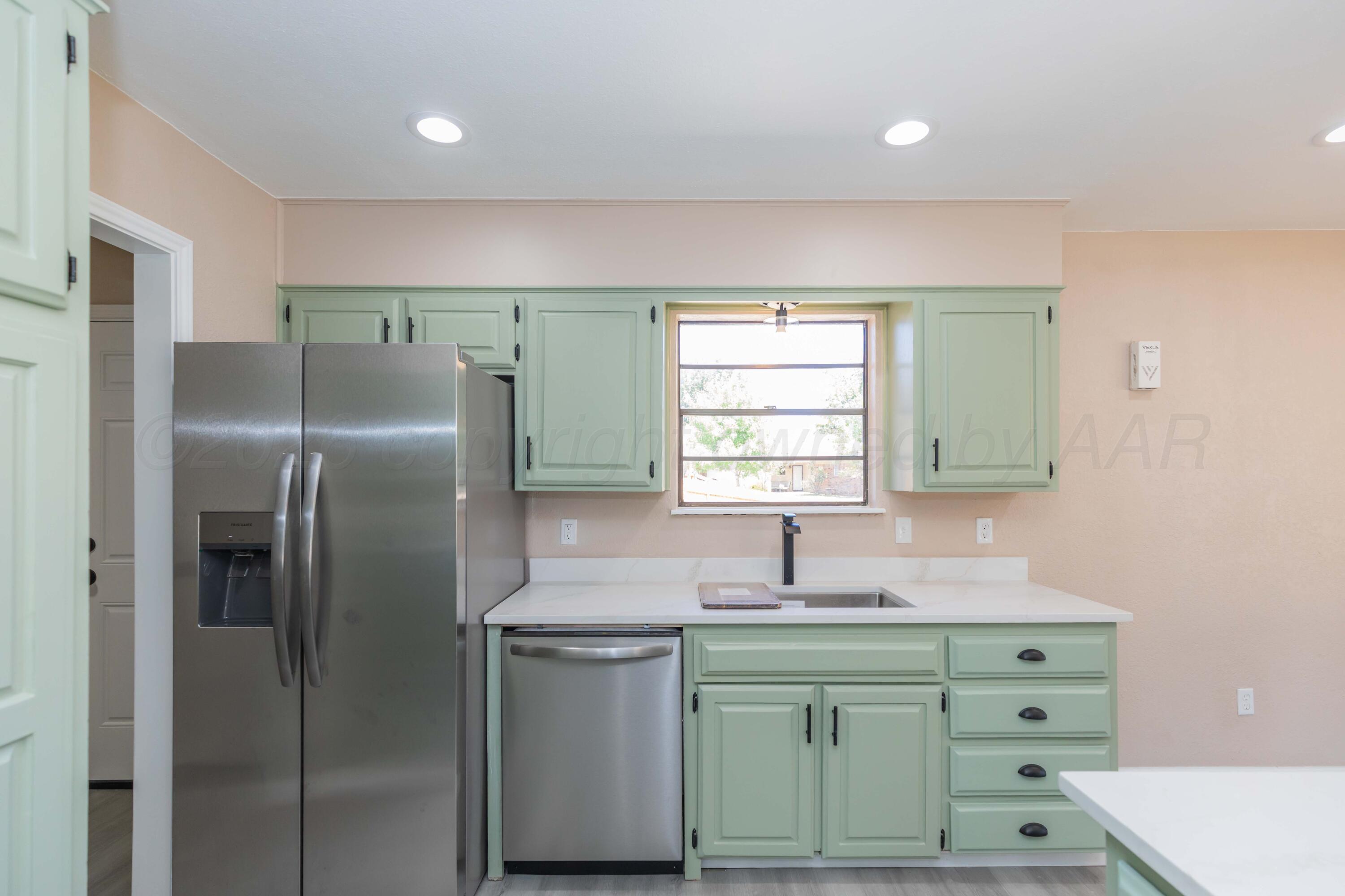 4407 Kingston Road Property Photo 8