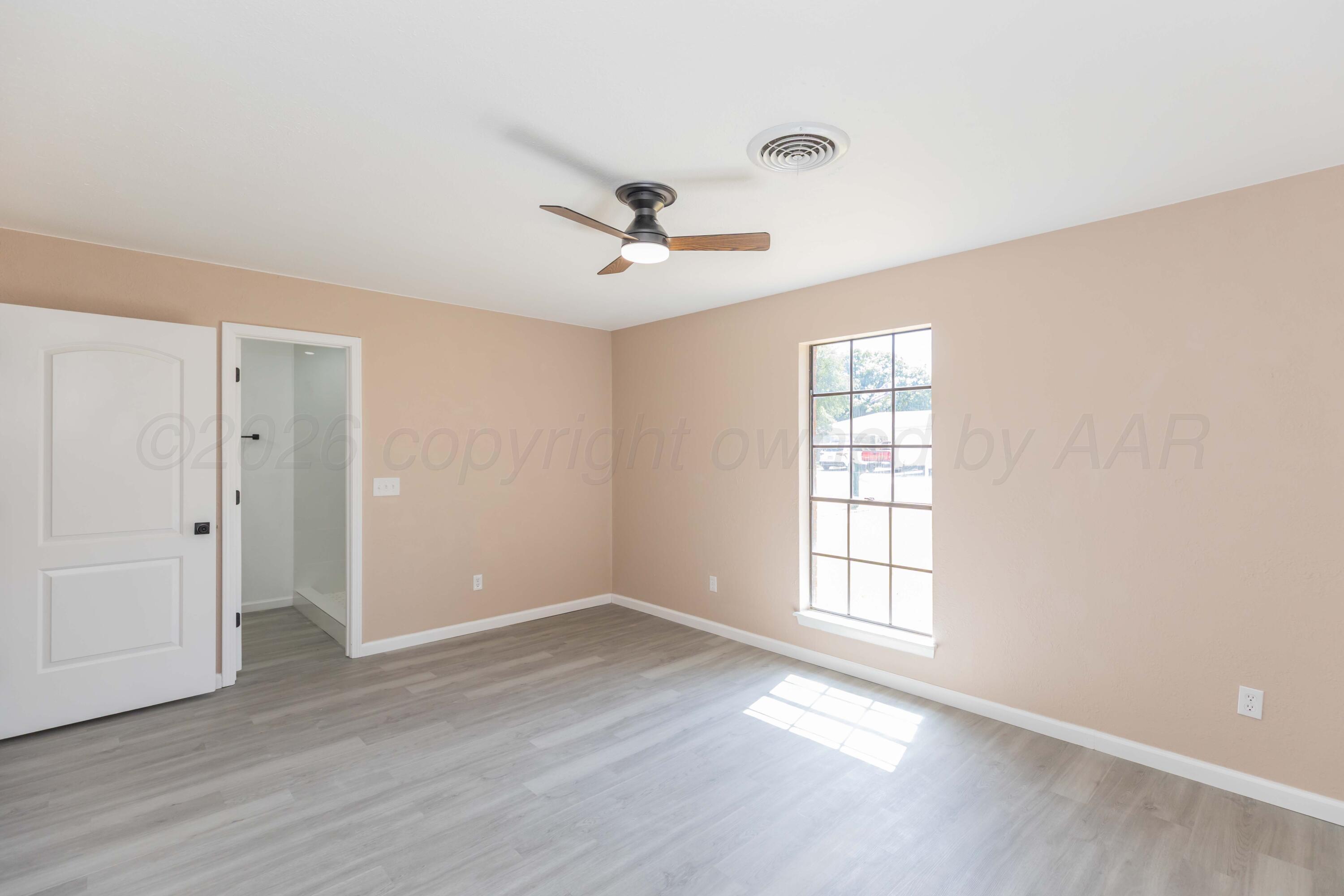 4407 Kingston Road Property Photo 11