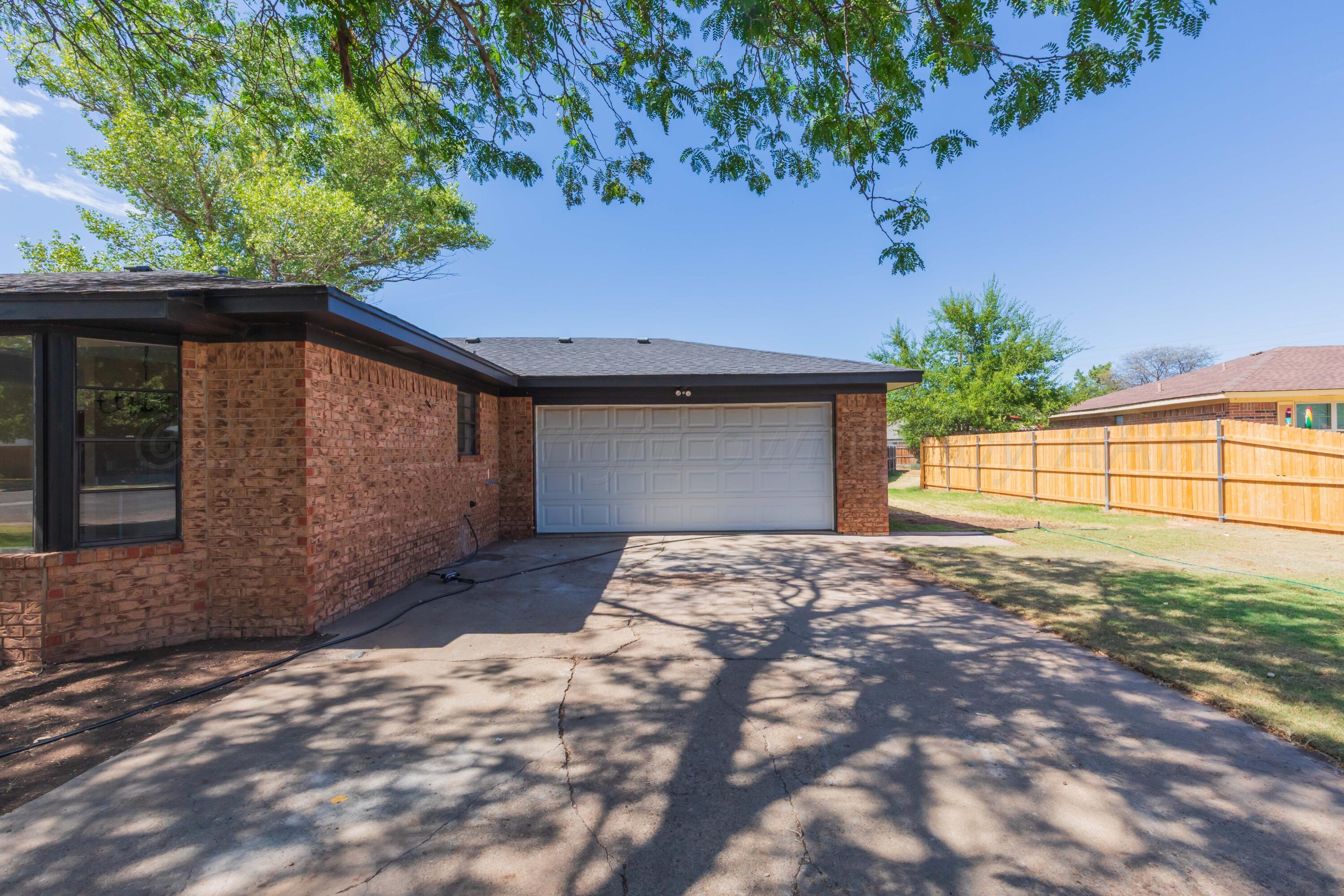 4407 Kingston Road Property Photo 24