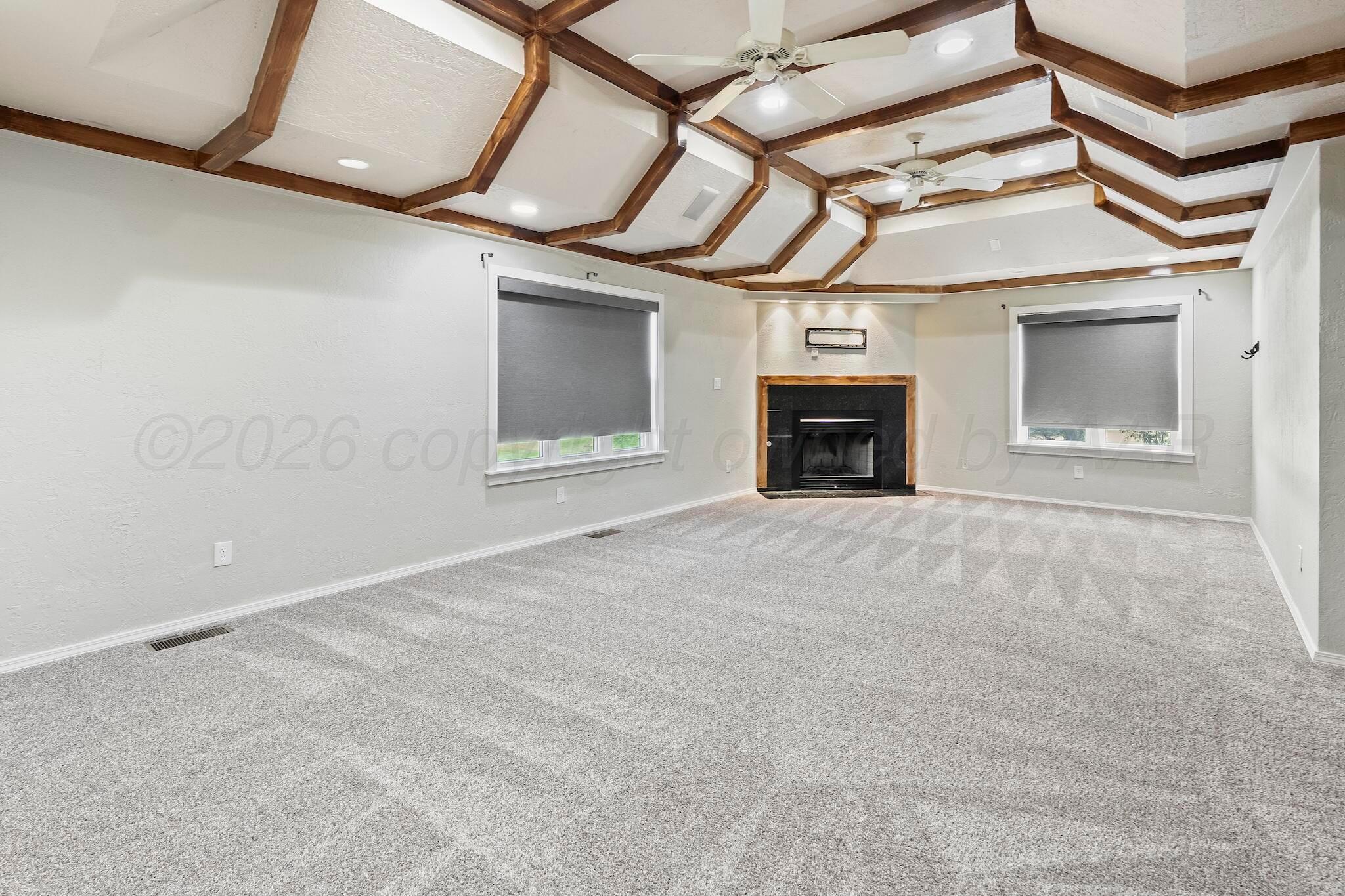 9 Country Club Drive Property Photo 21