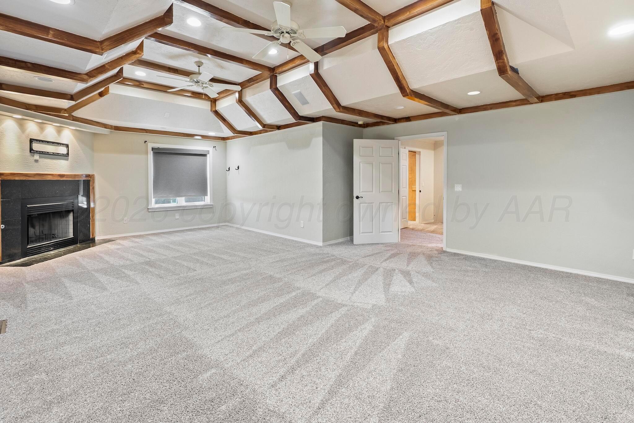9 Country Club Drive Property Photo 22