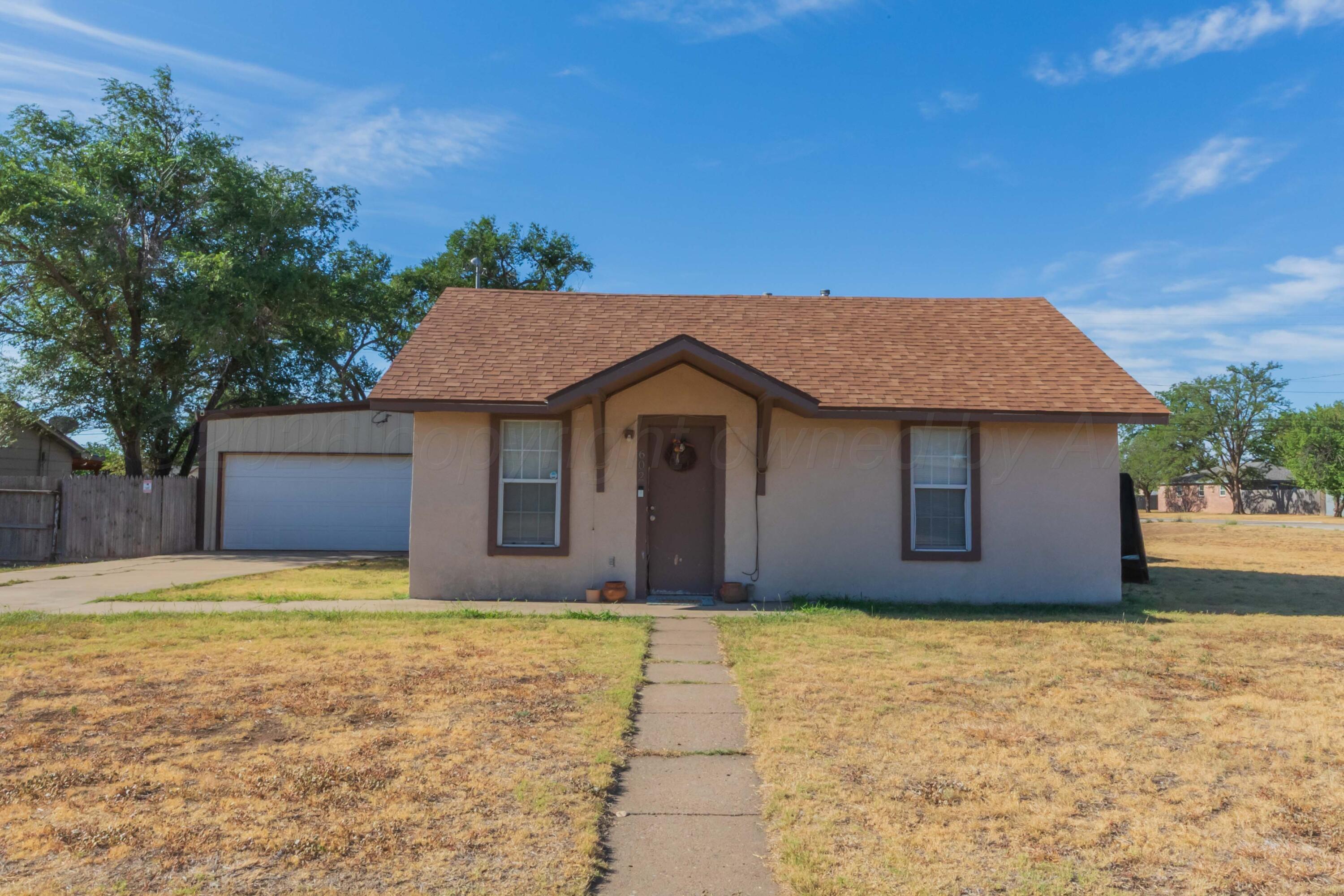 602 9th Avenue Property Photo 1