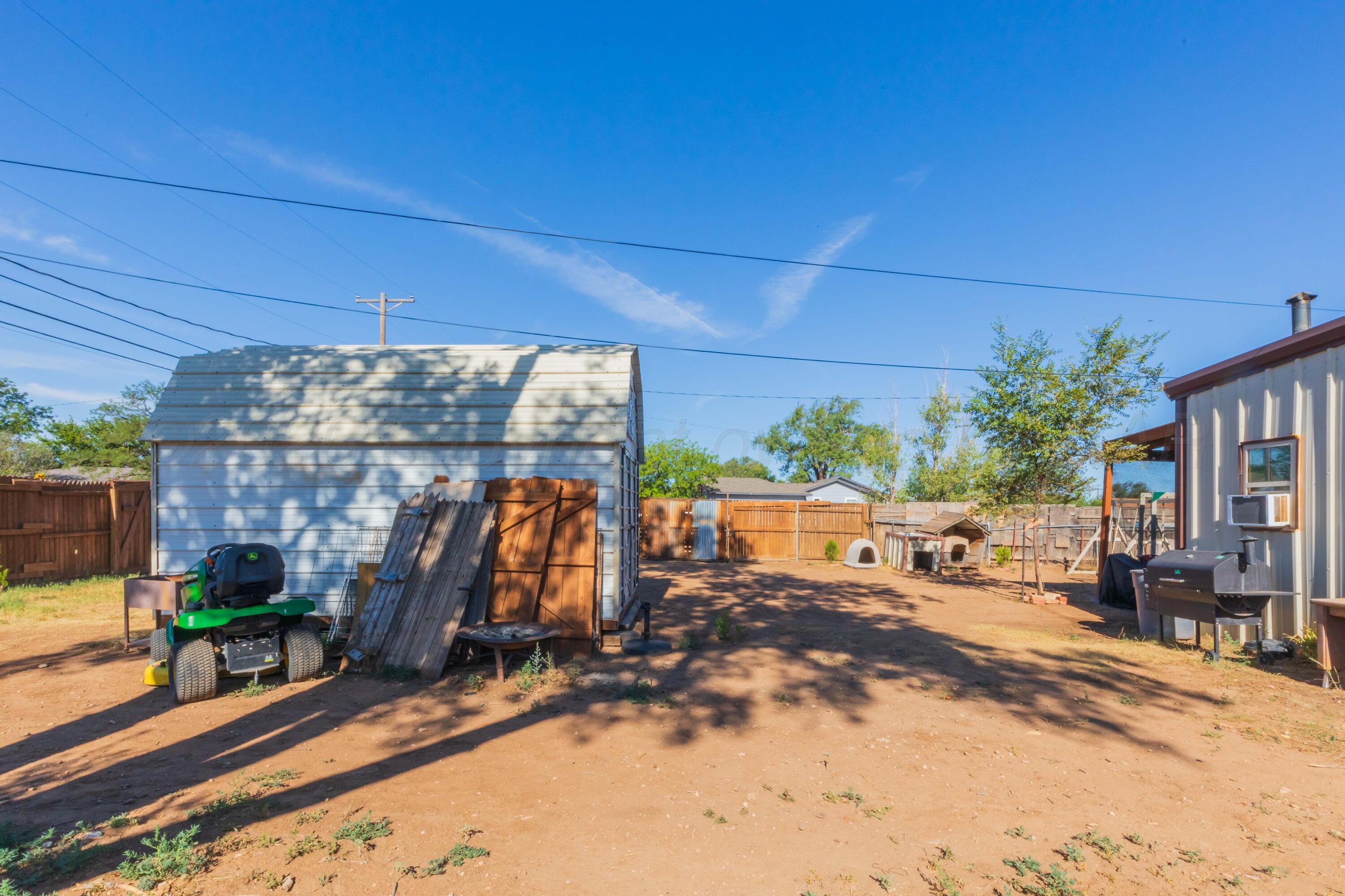 602 9th Avenue Property Photo 17