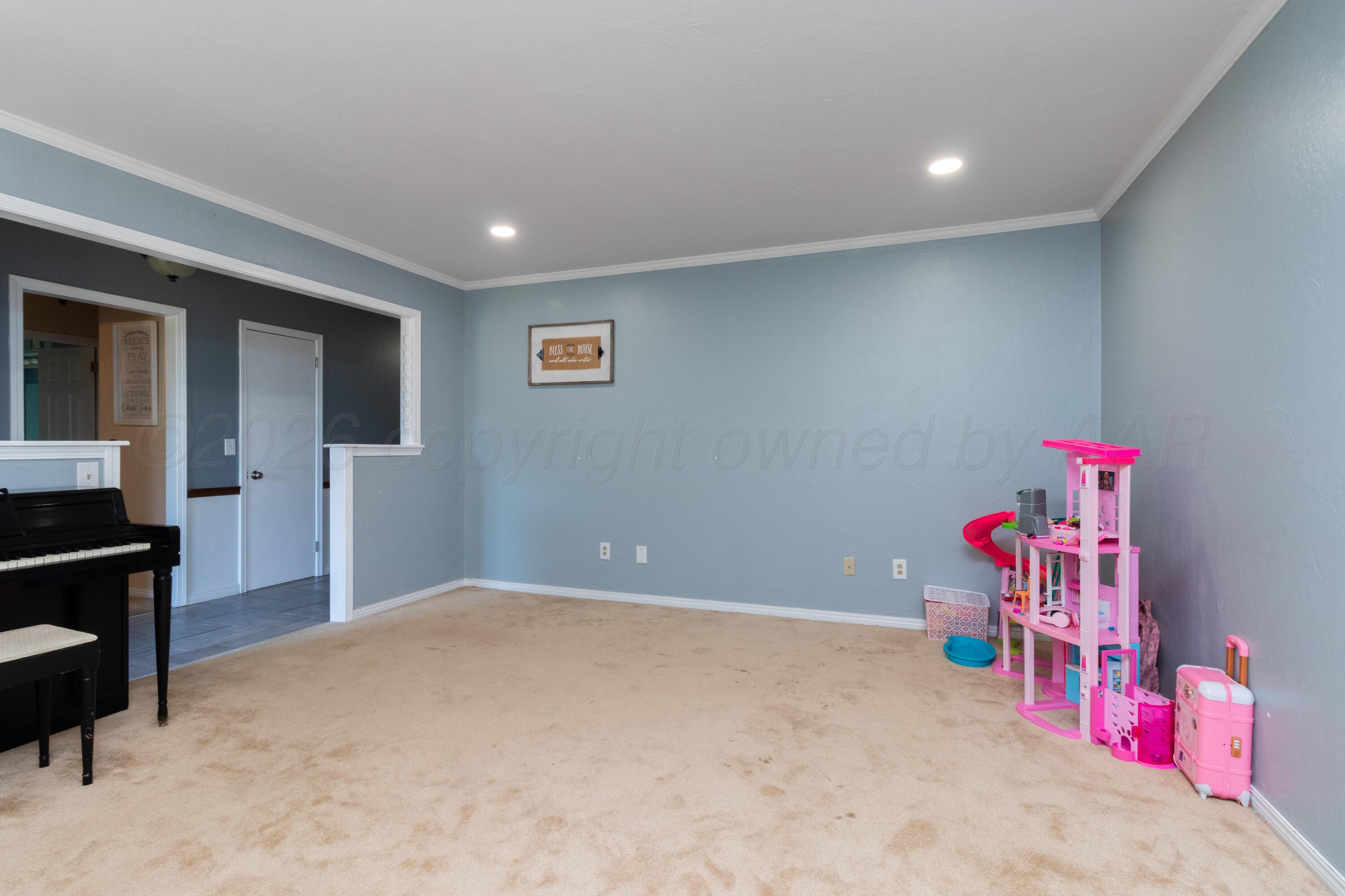 4024 Oakhurst Drive Property Photo 13