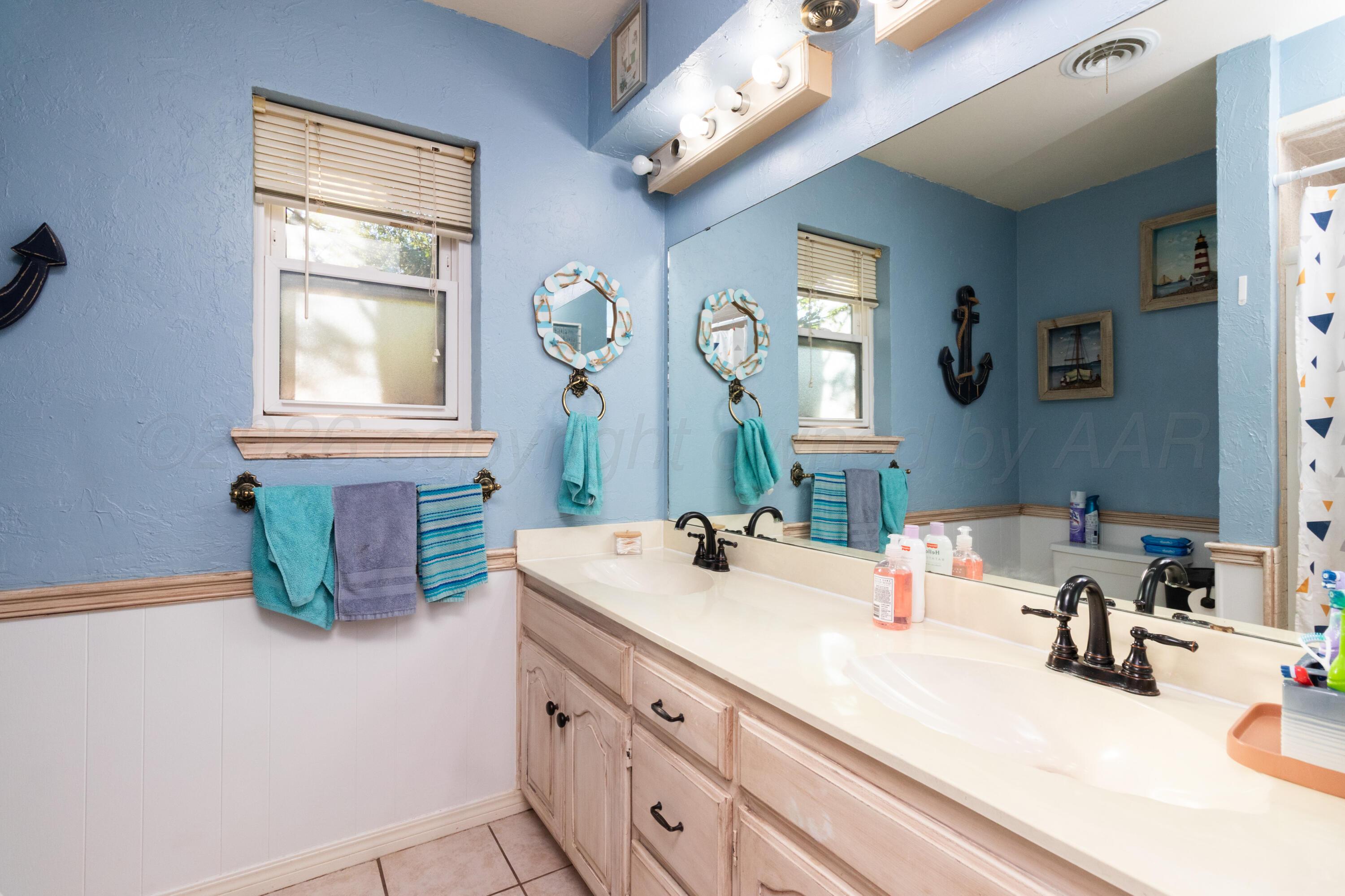 4024 Oakhurst Drive Property Photo 23