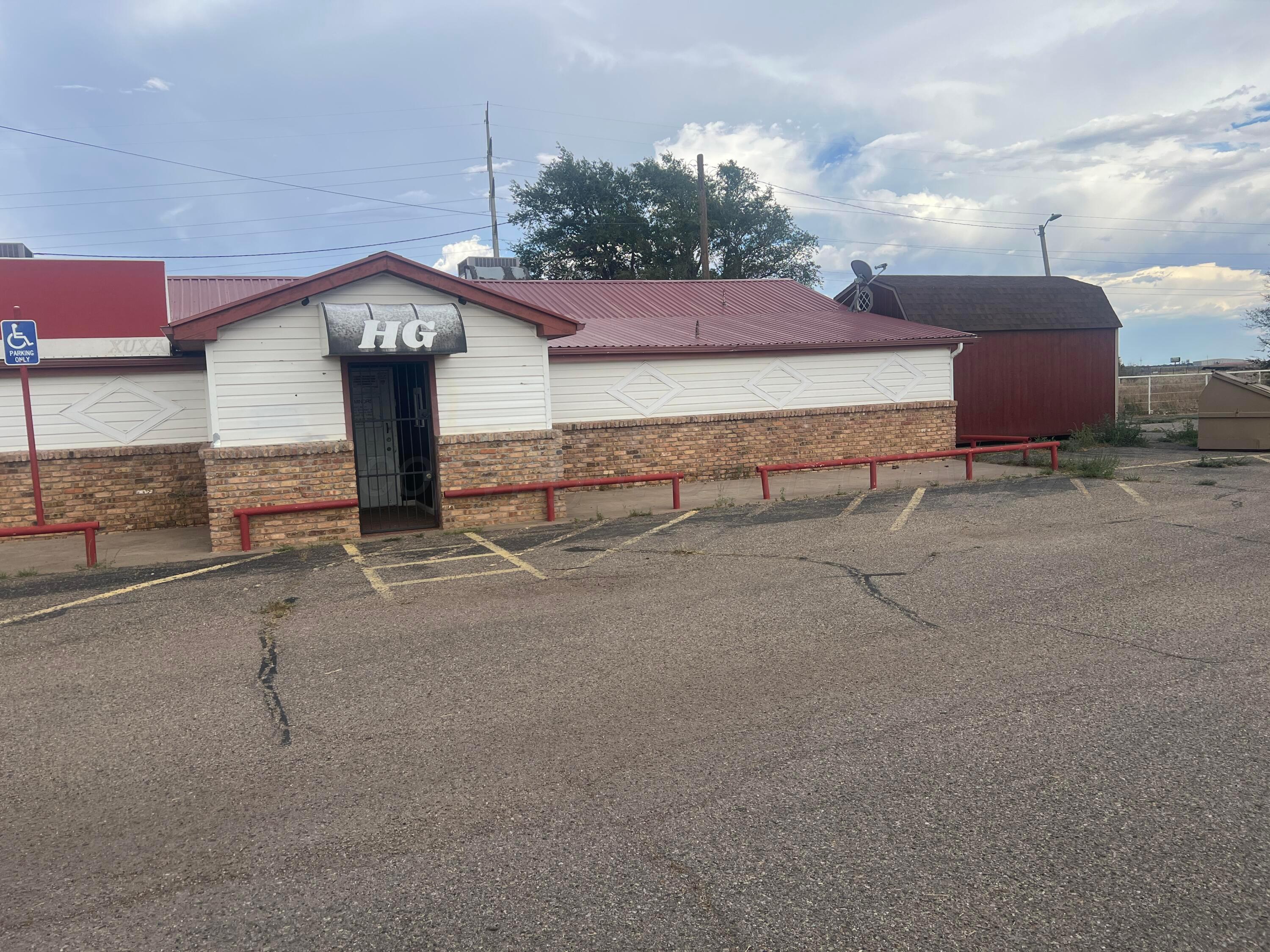 7702 E Amarillo Boulevard Property Photo 1