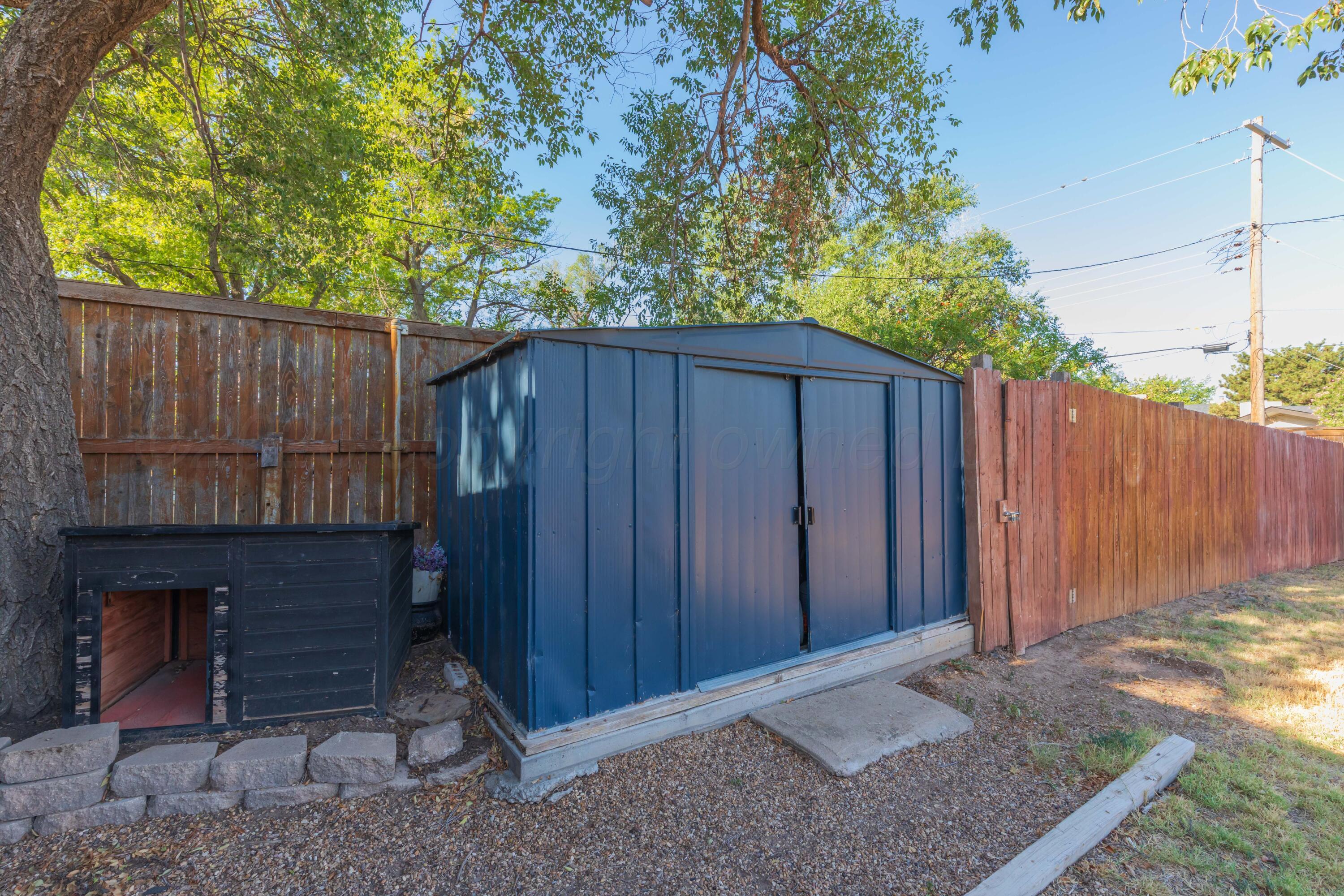 1947 Grape Street Property Photo 35