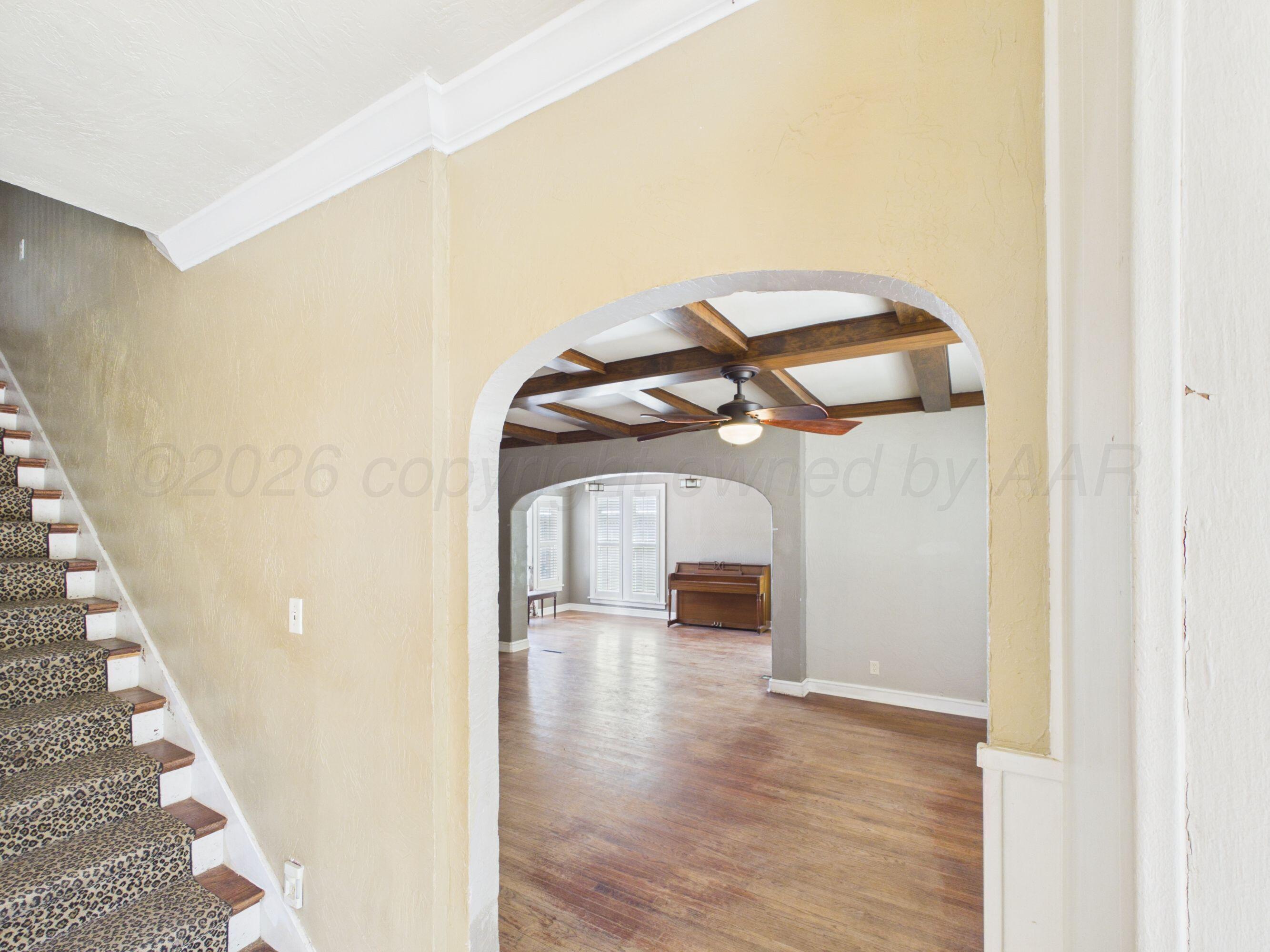 1206 N Mary-ellen Street Property Photo 10