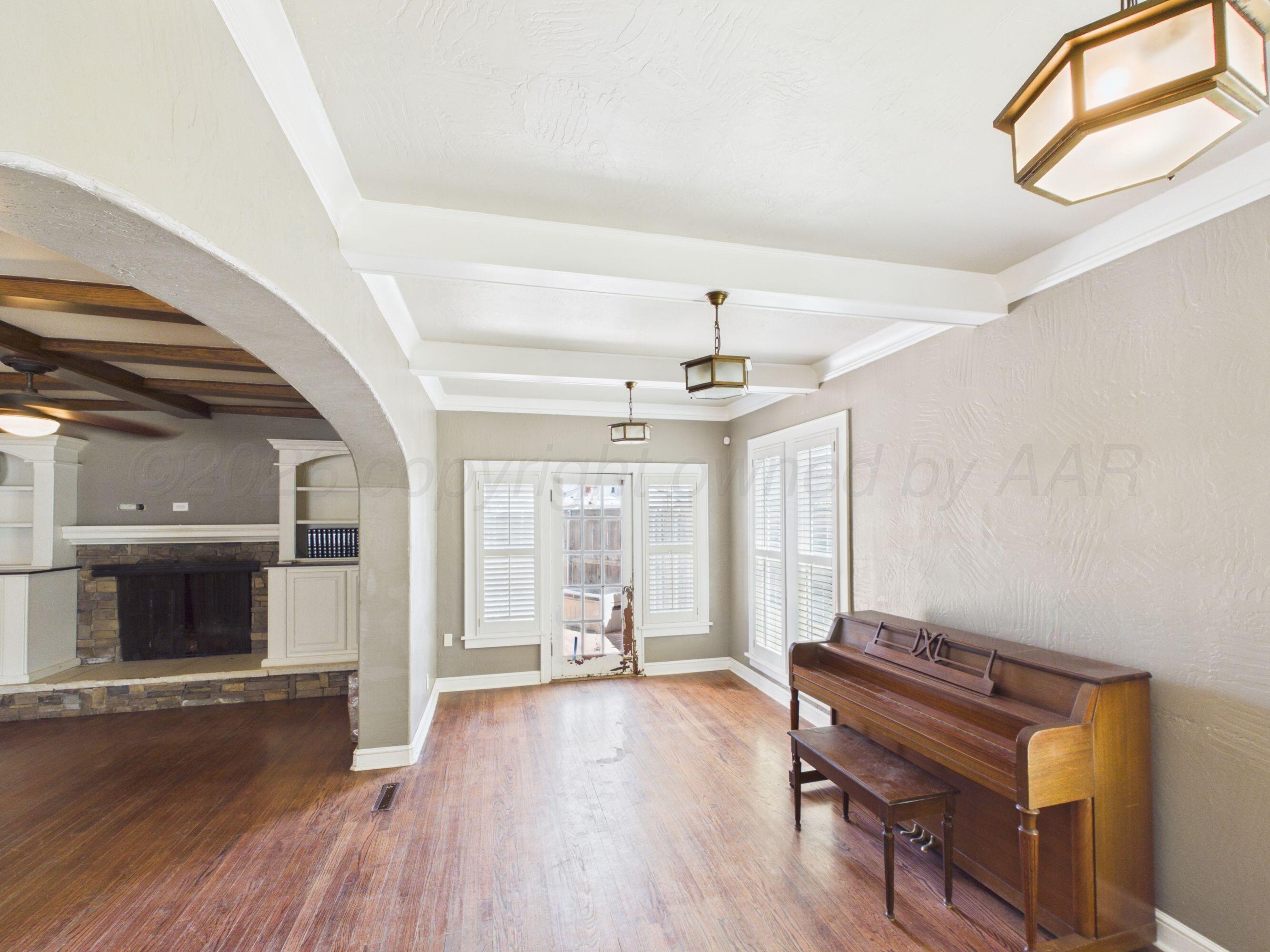 1206 N Mary-ellen Street Property Photo 17