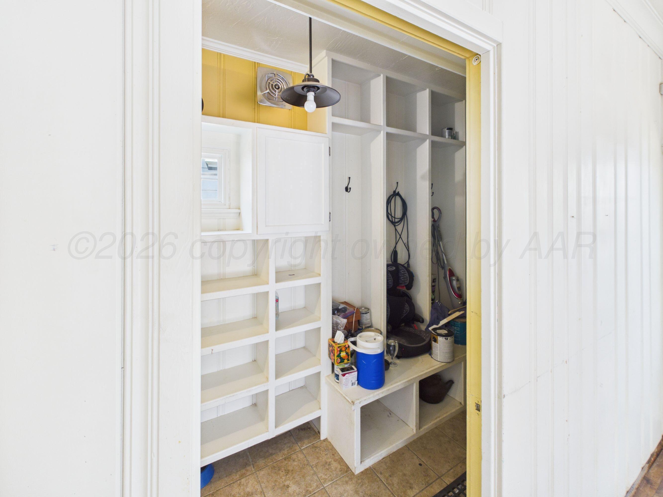 1206 N Mary-ellen Street Property Photo 33