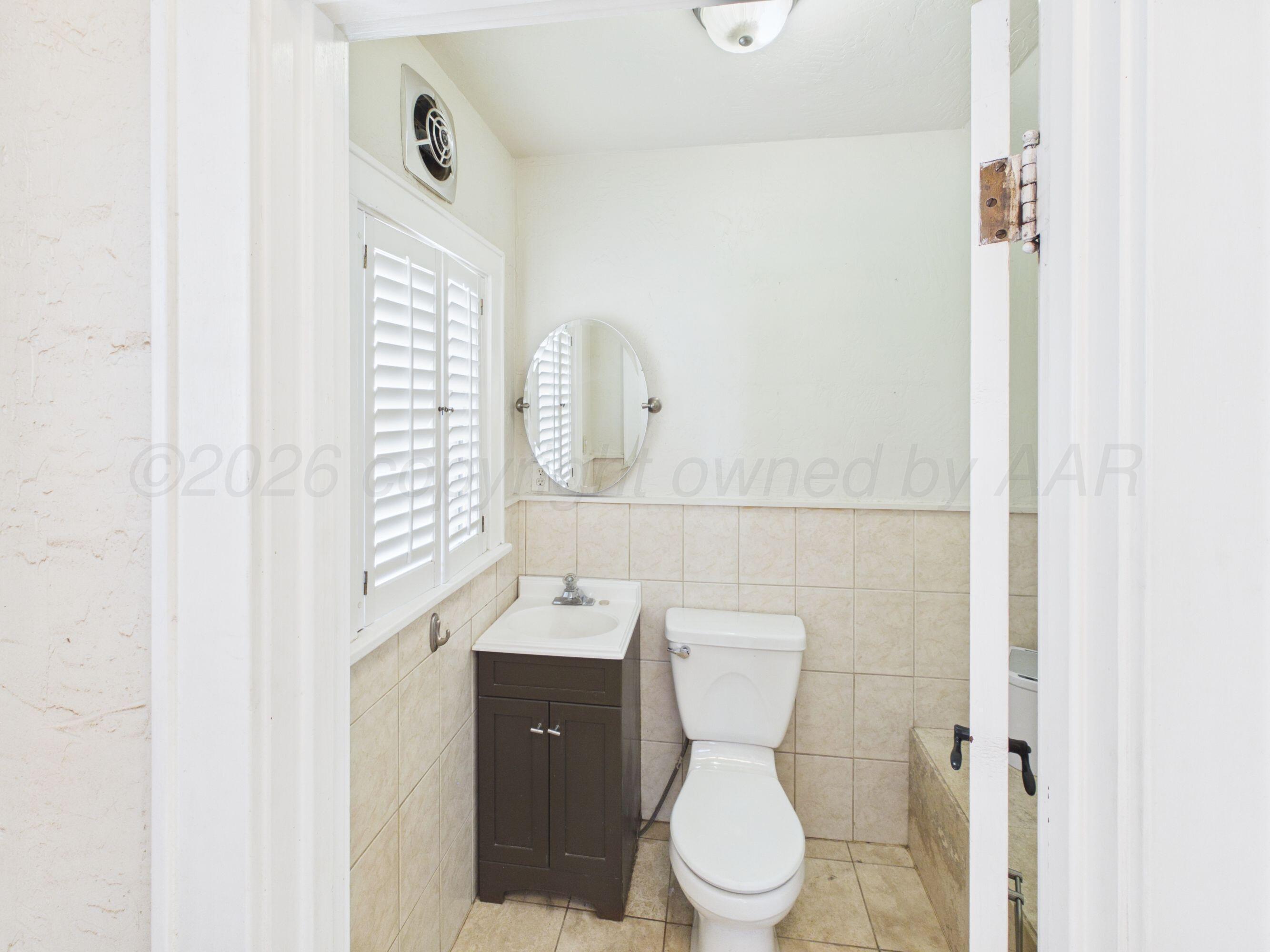 1206 N Mary-ellen Street Property Photo 35