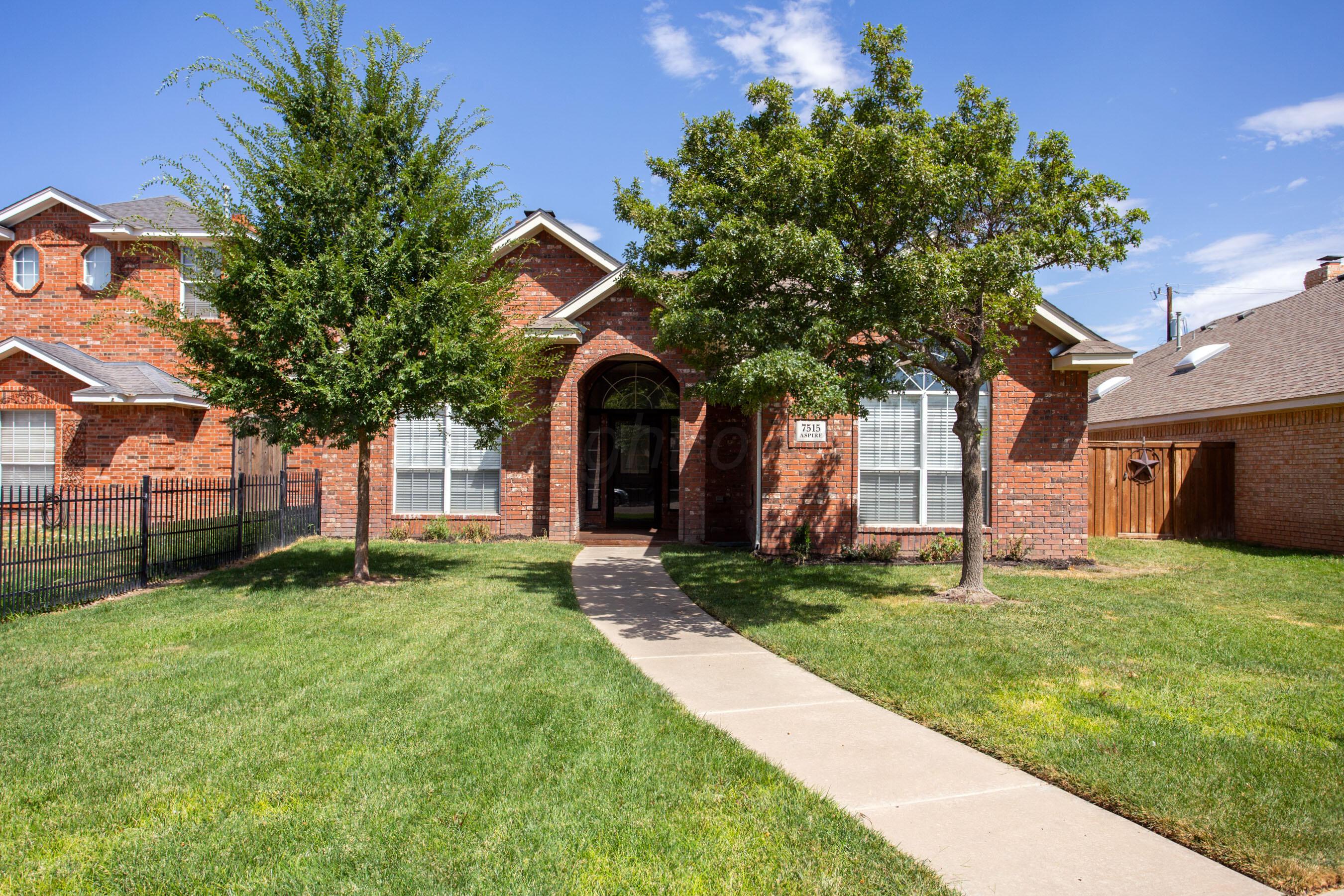 7515 Aspire Place Property Photo 2