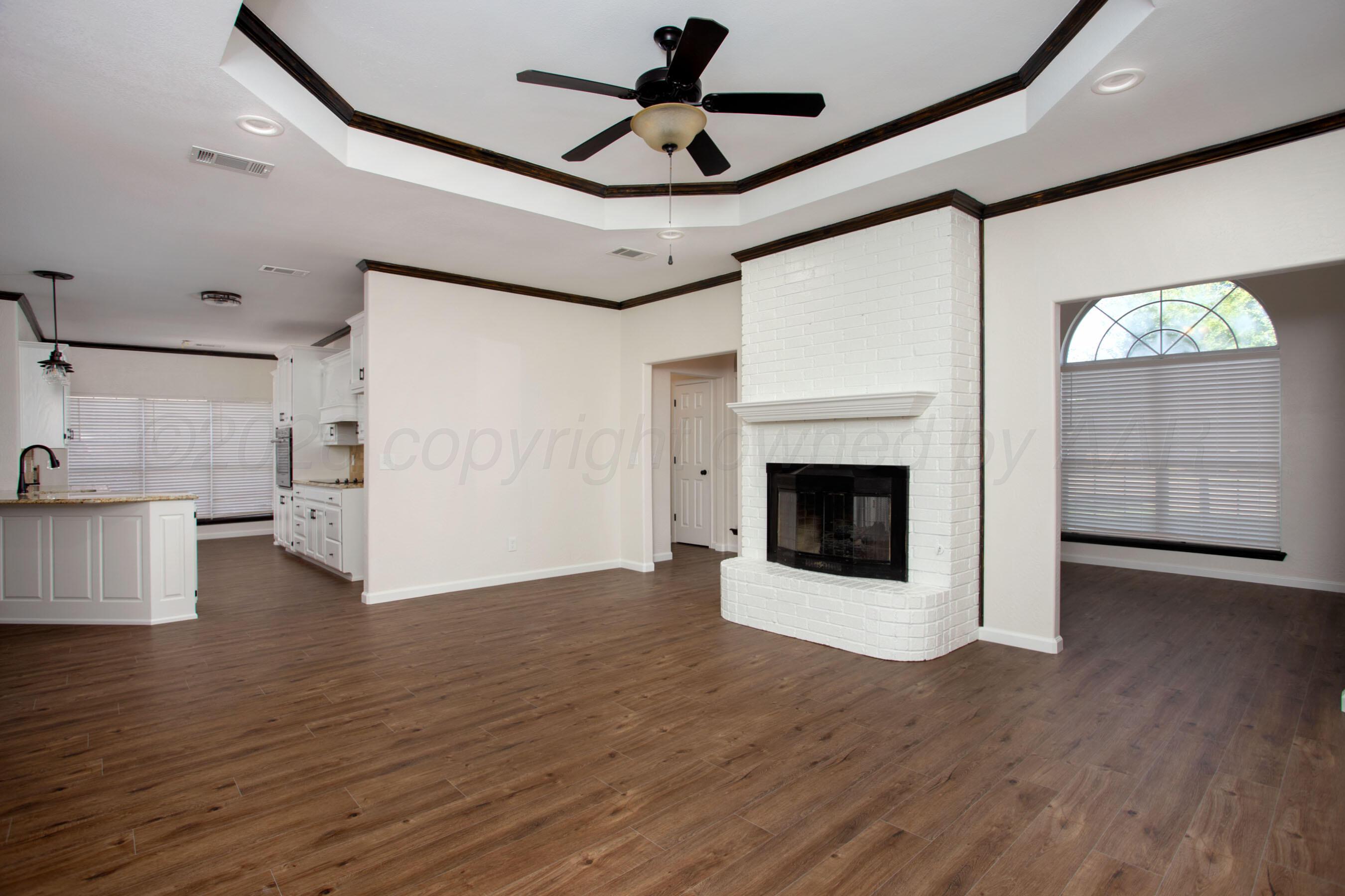 7515 Aspire Place Property Photo 4