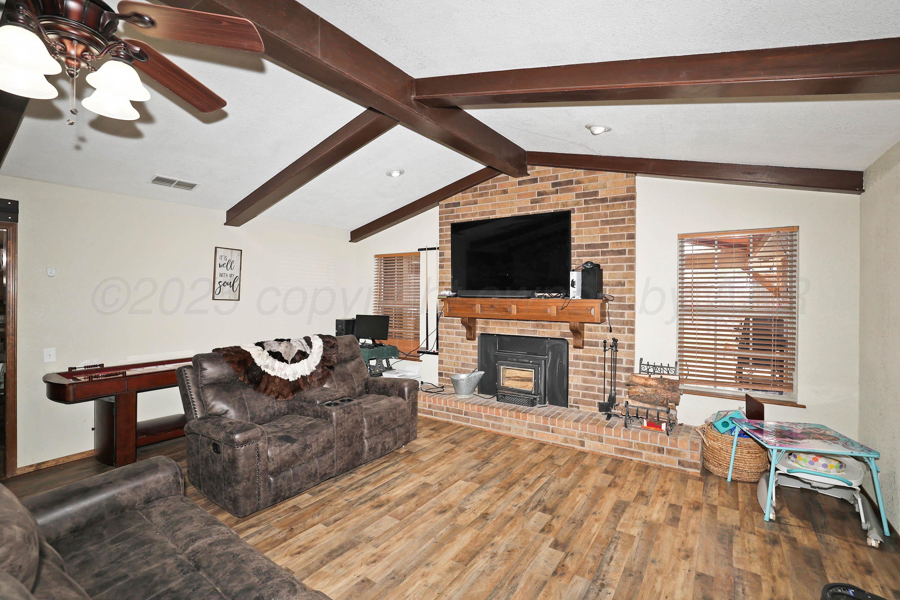 1005 Bennett Drive Property Photo 8