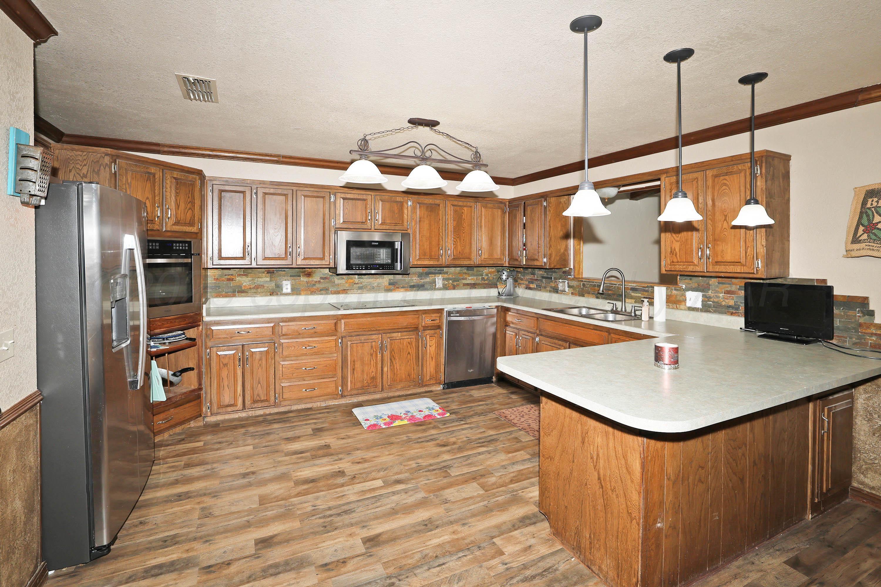 1005 Bennett Drive Property Photo 11
