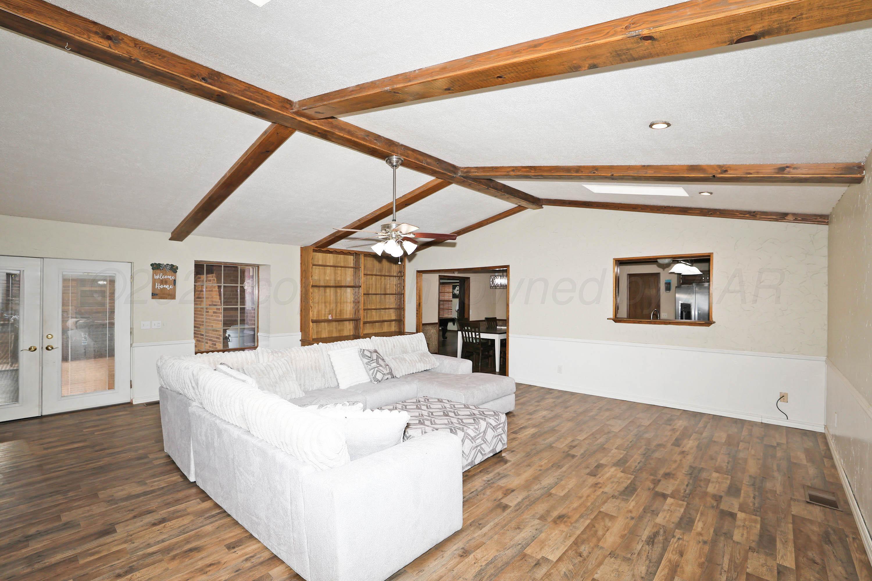 1005 Bennett Drive Property Photo 15