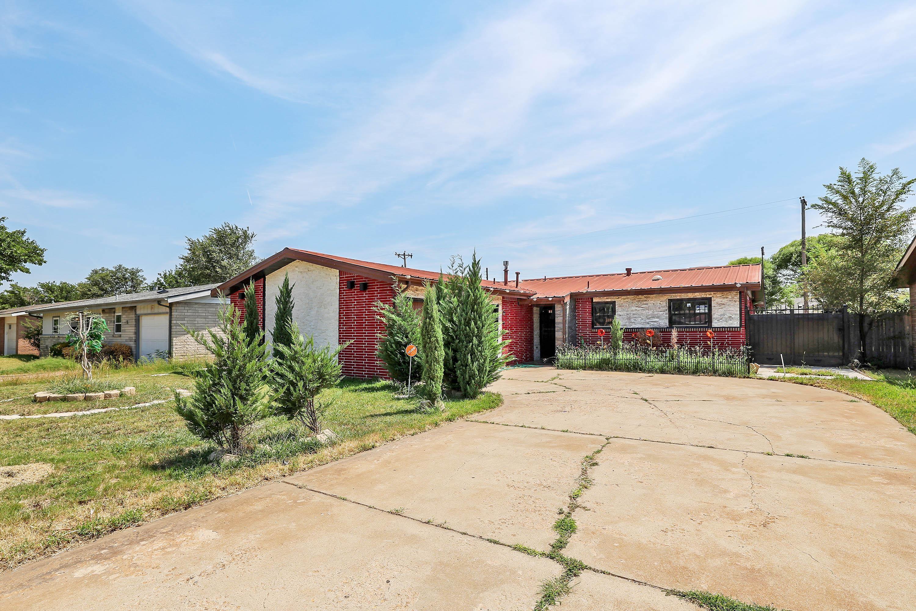5005 Westway Trail Property Photo 1