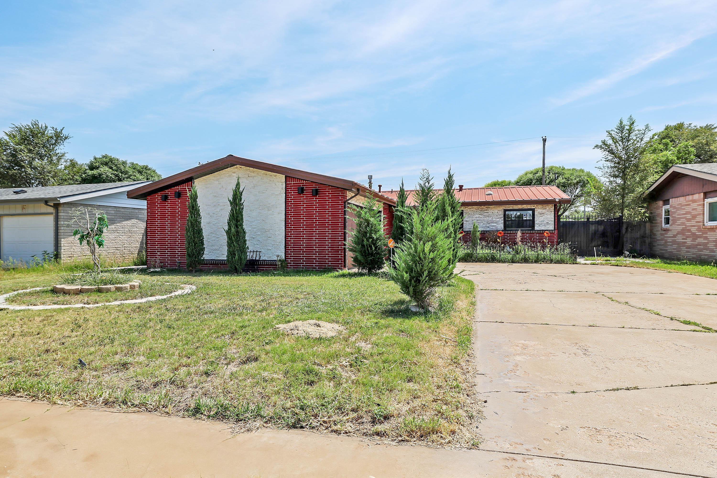 5005 Westway Trail Property Photo 2