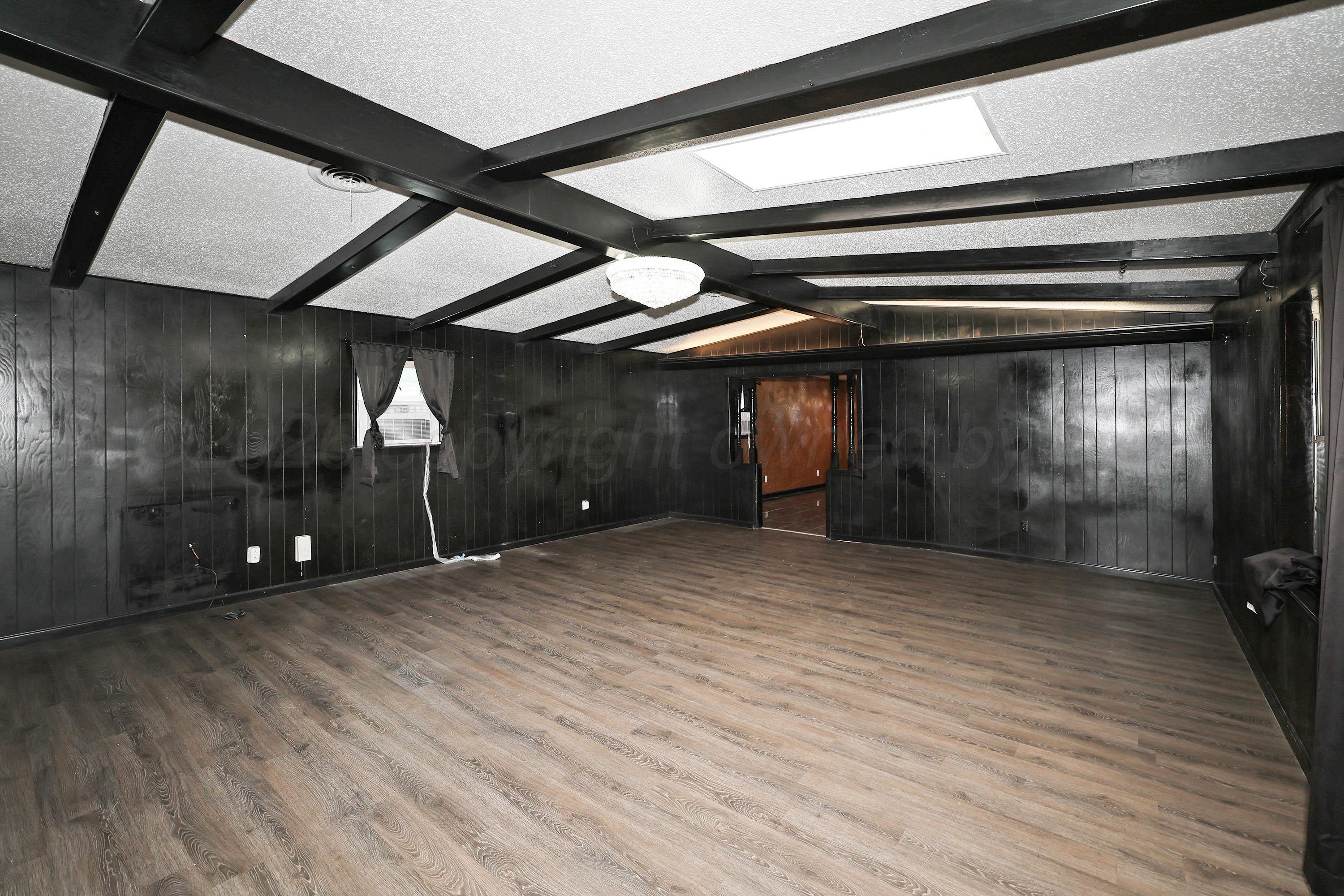 5005 Westway Trail Property Photo 11