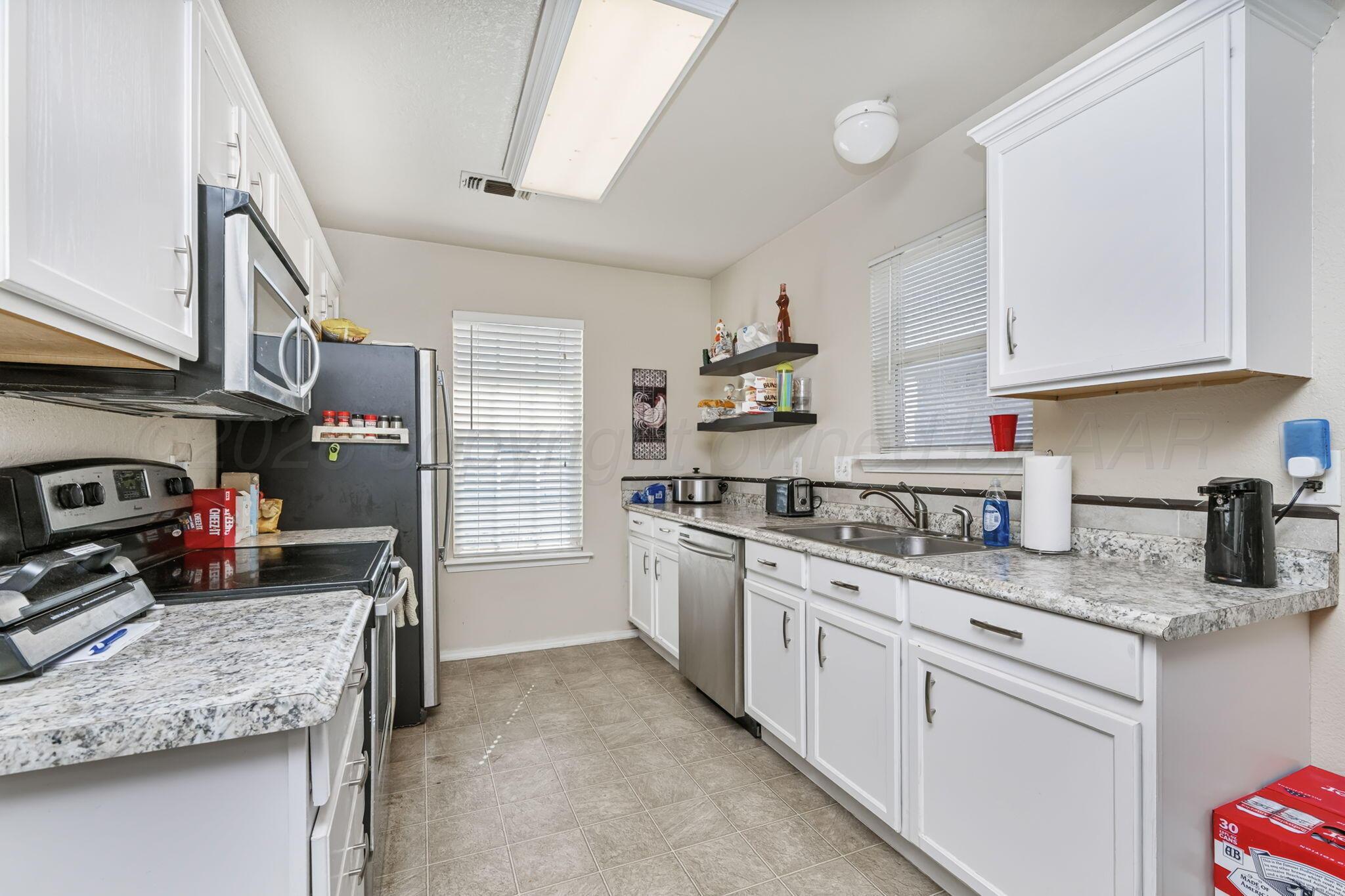 4810 Mammoth Lane Property Photo 6