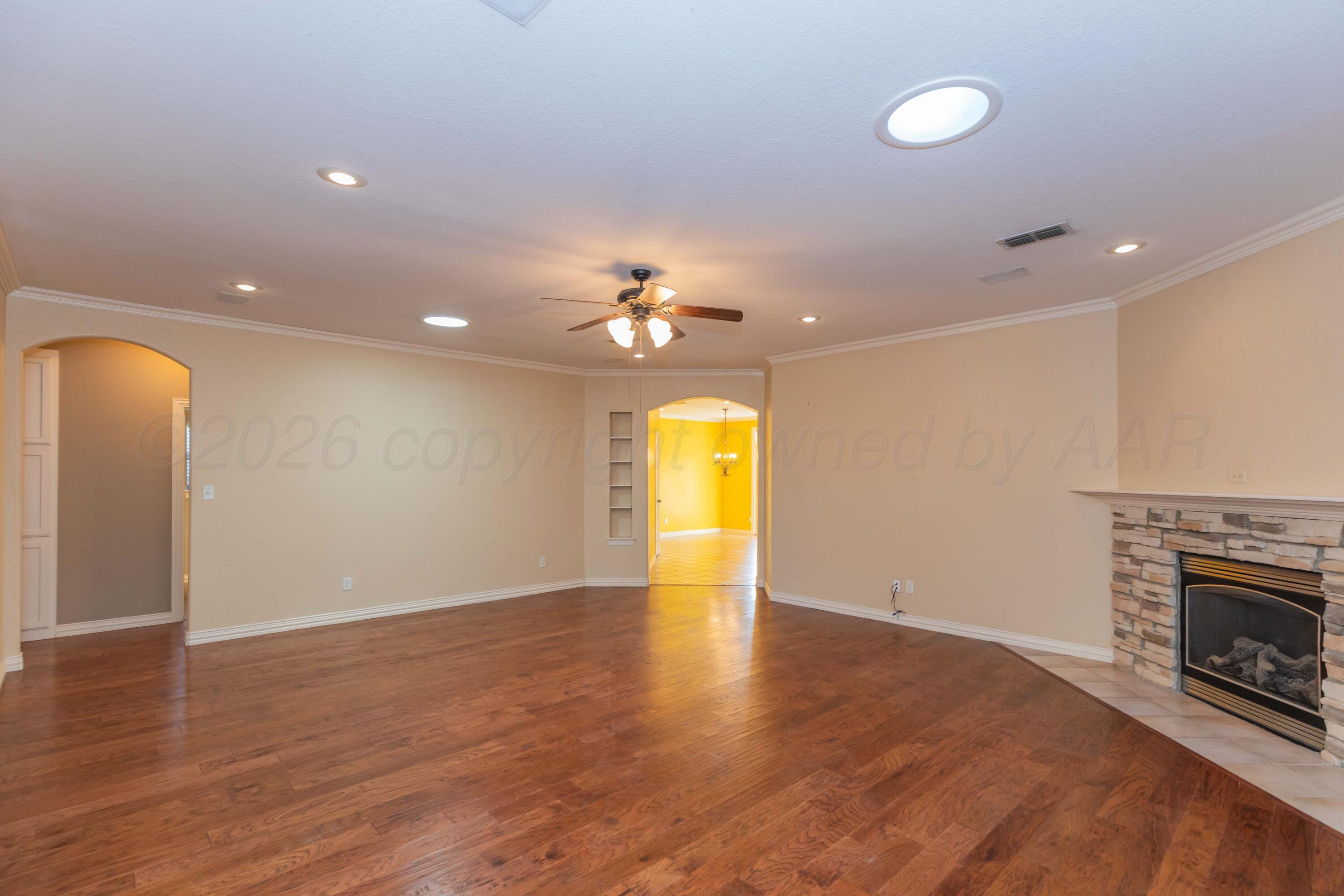 6909 Achieve Drive Property Photo 7