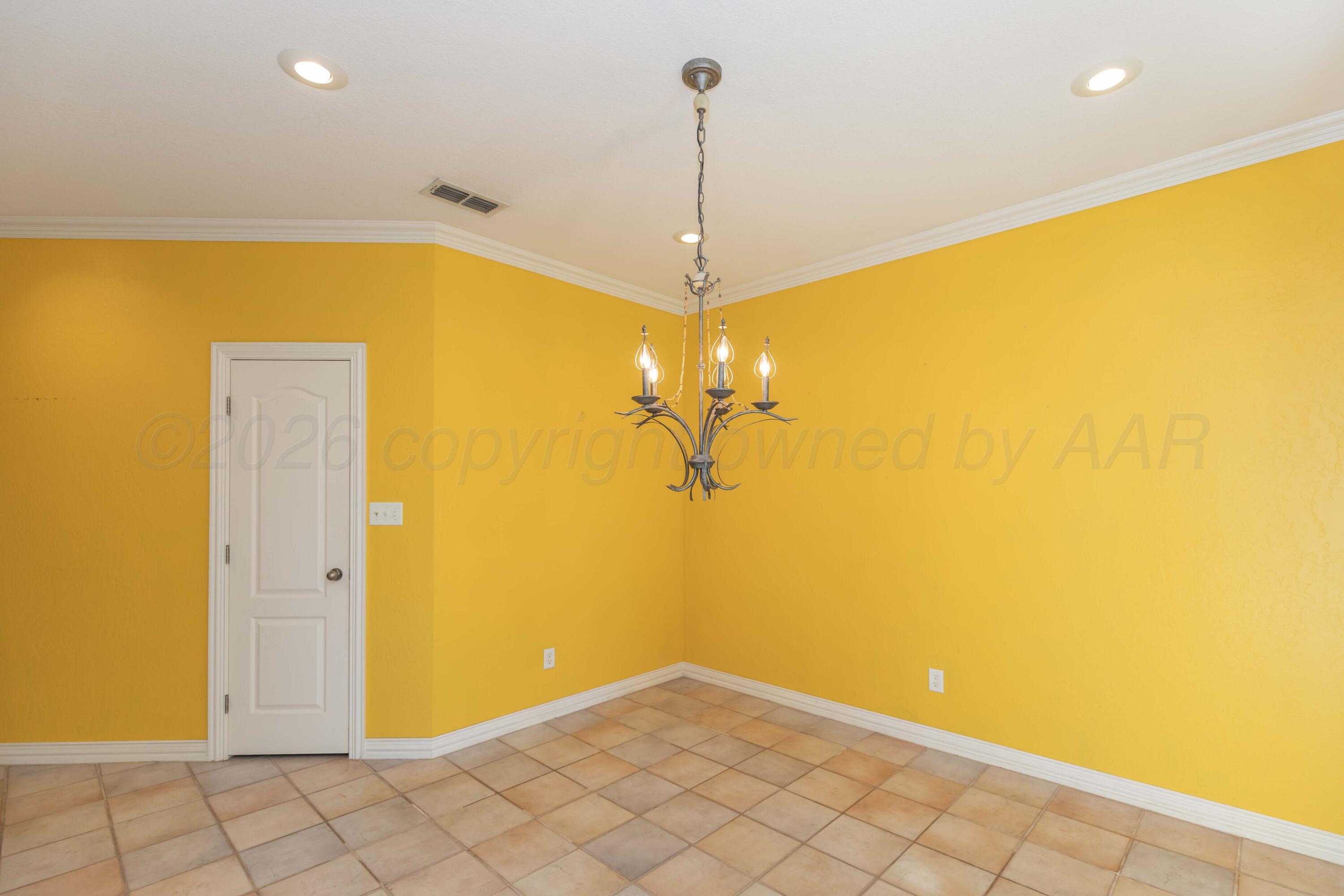 6909 Achieve Drive Property Photo 8
