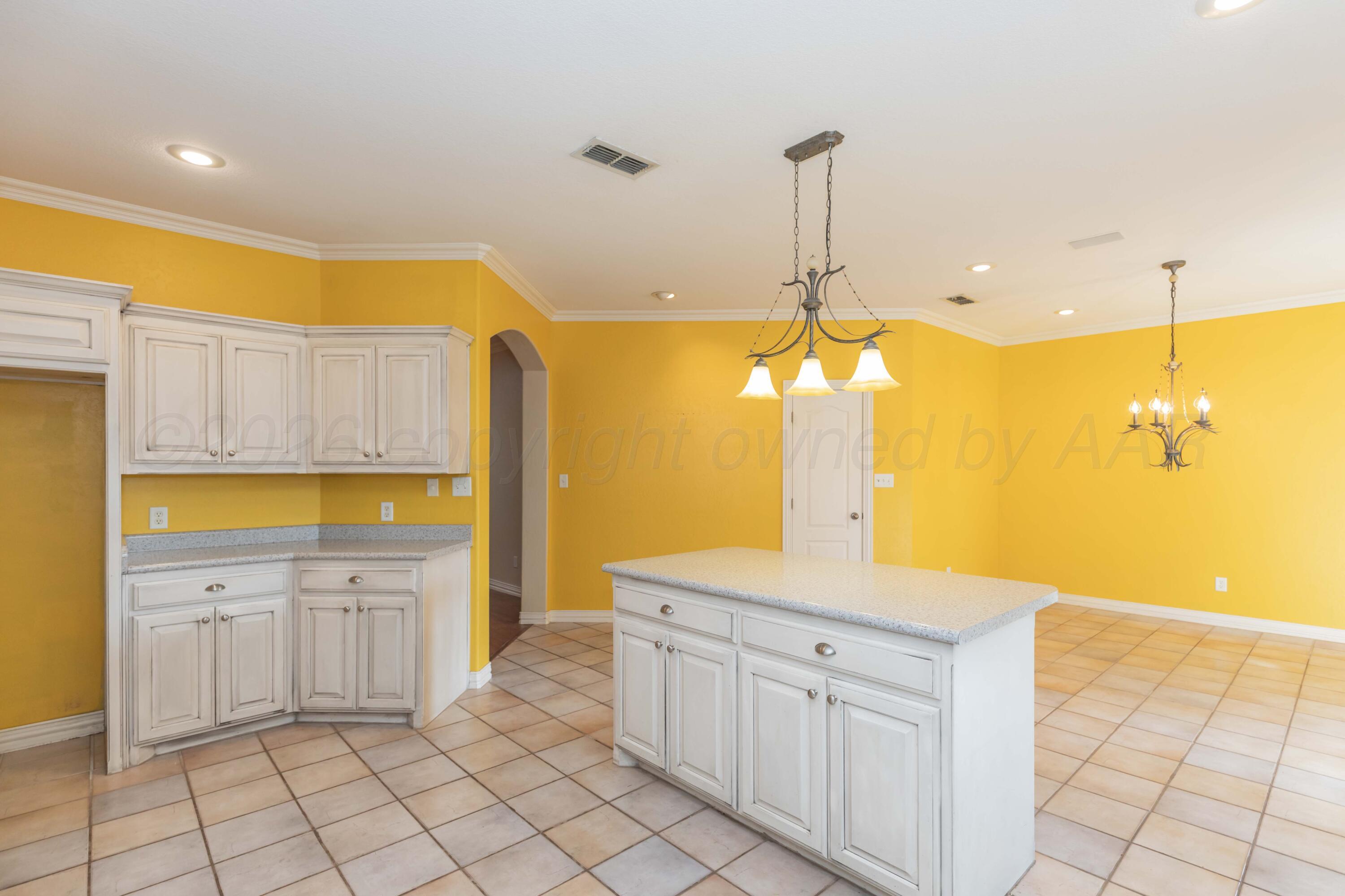 6909 Achieve Drive Property Photo 10